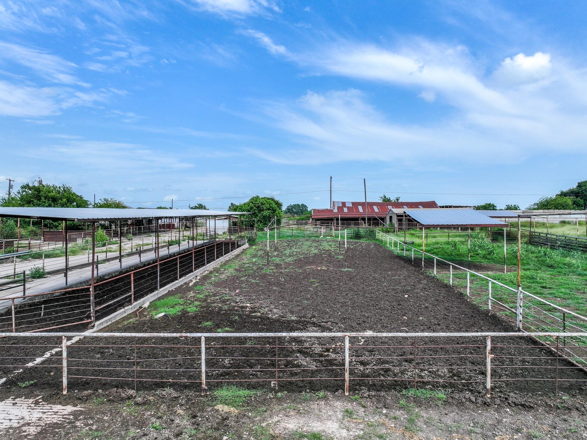 main property photo 19