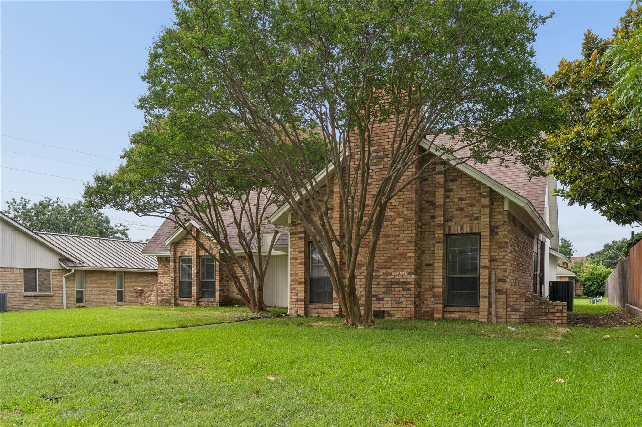 main property photo 5
