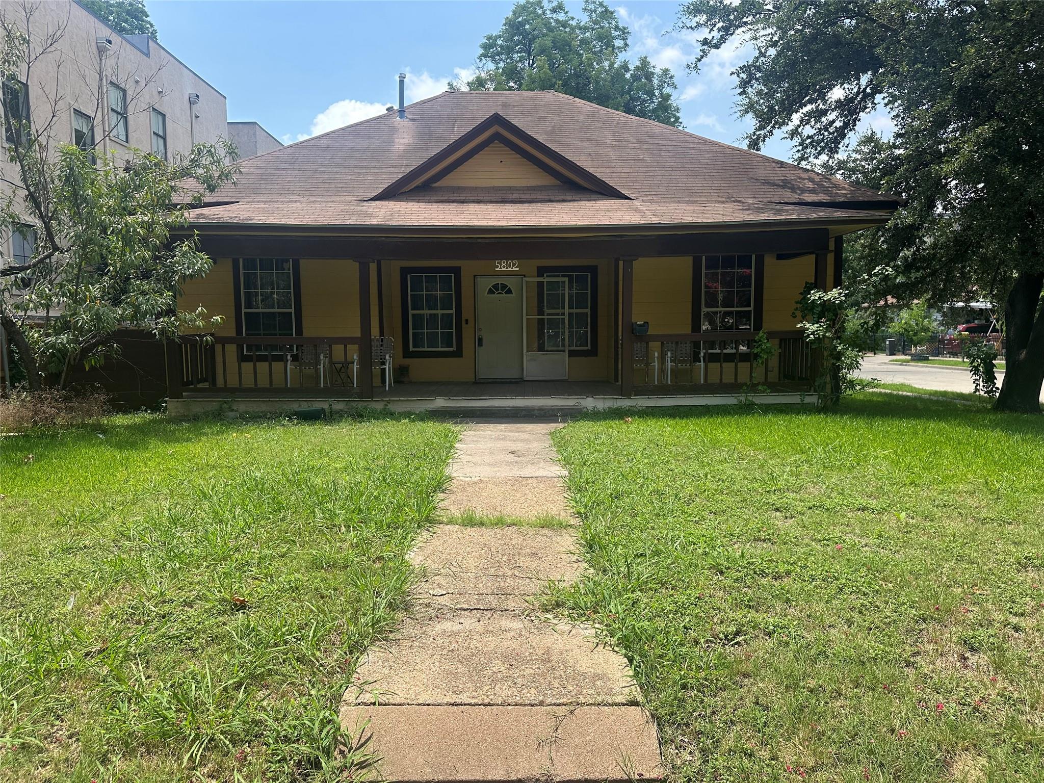 main property photo 1