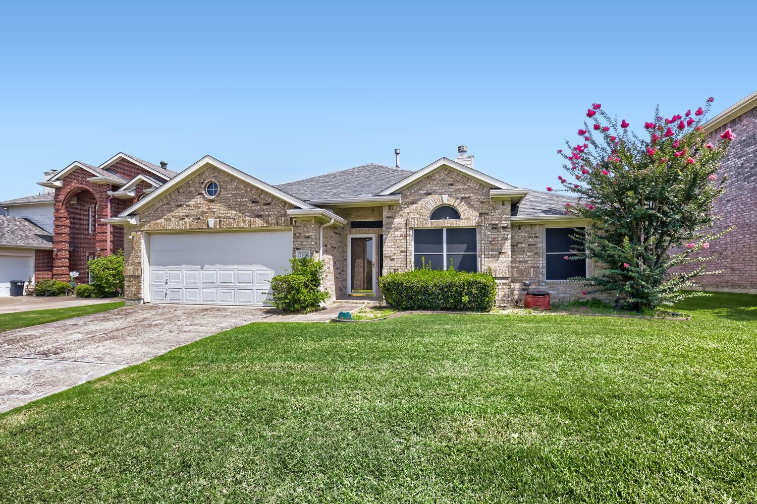 main property photo 1