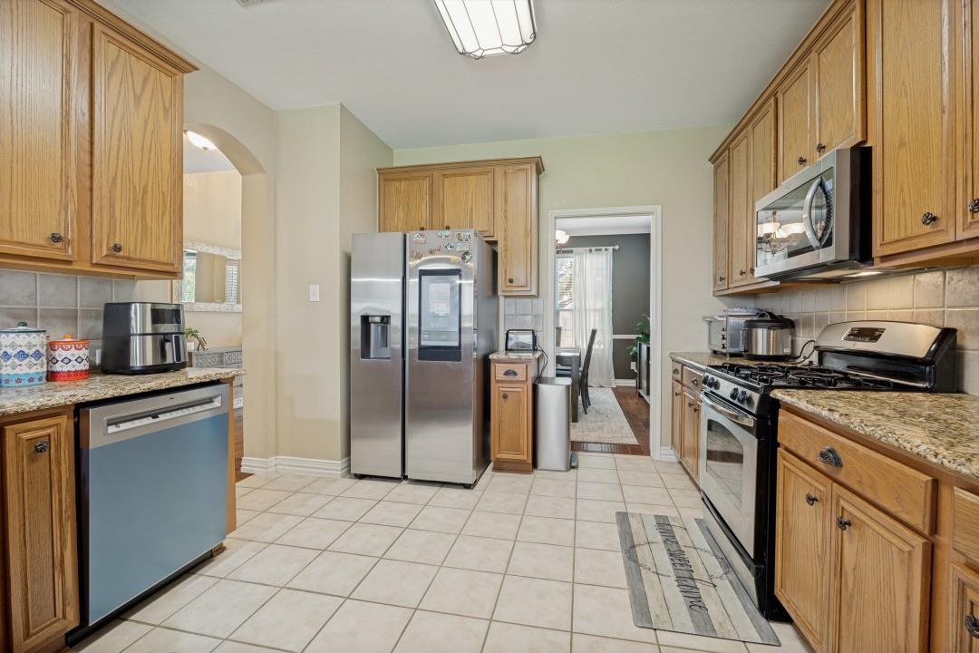 main property photo 7
