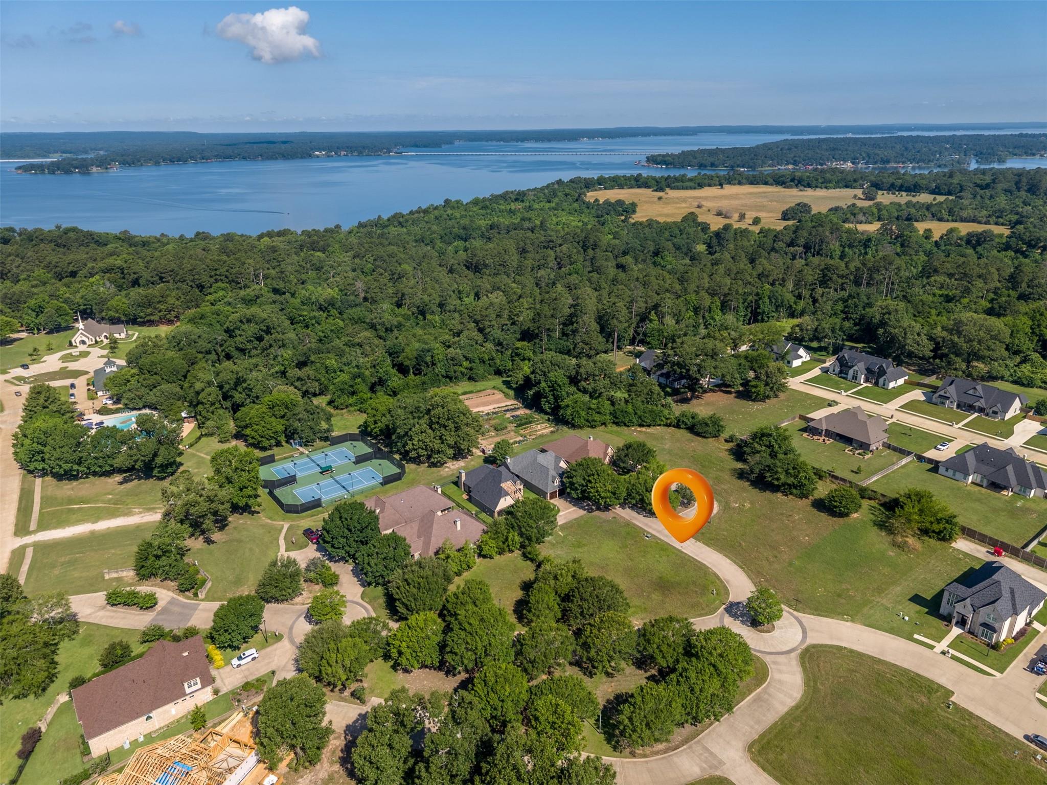 main property photo 6