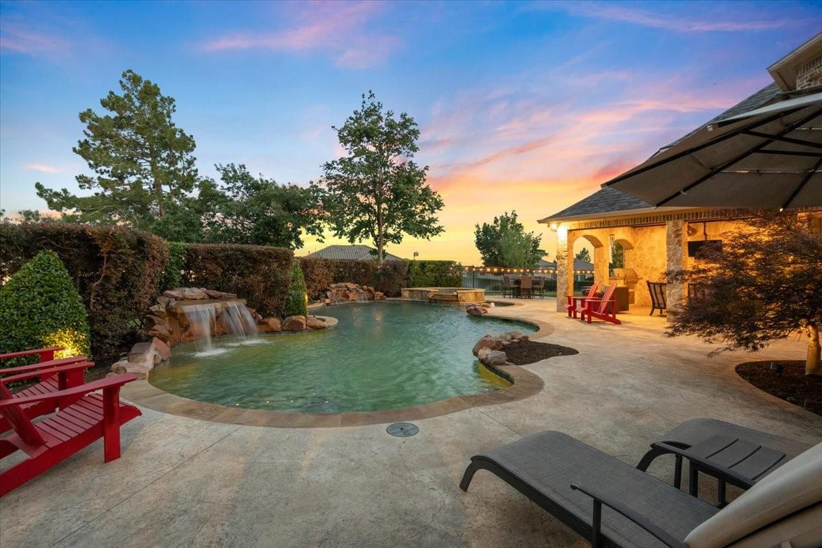 main property photo 5