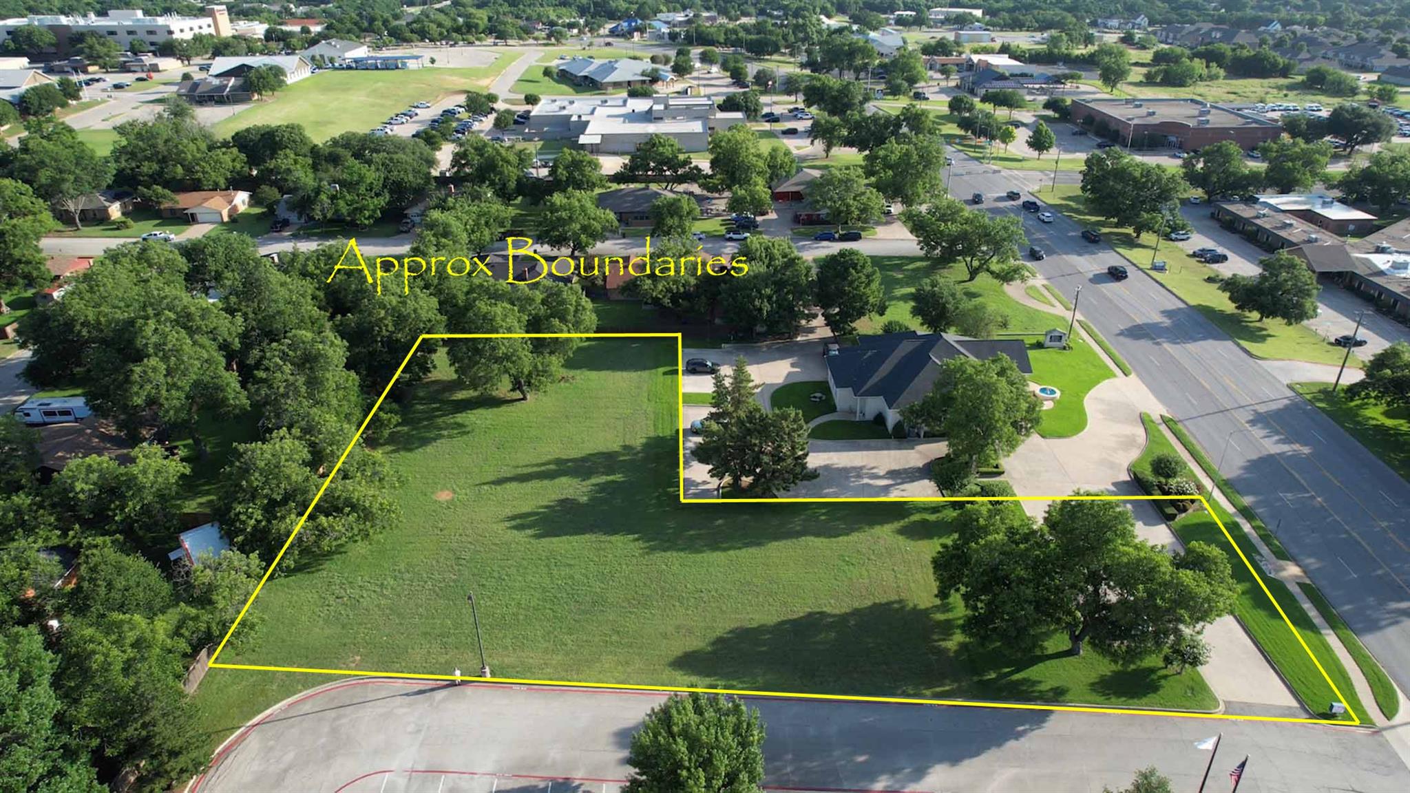 main property photo 2
