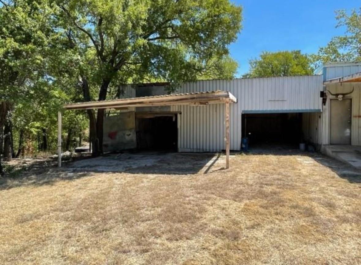 main property photo 12