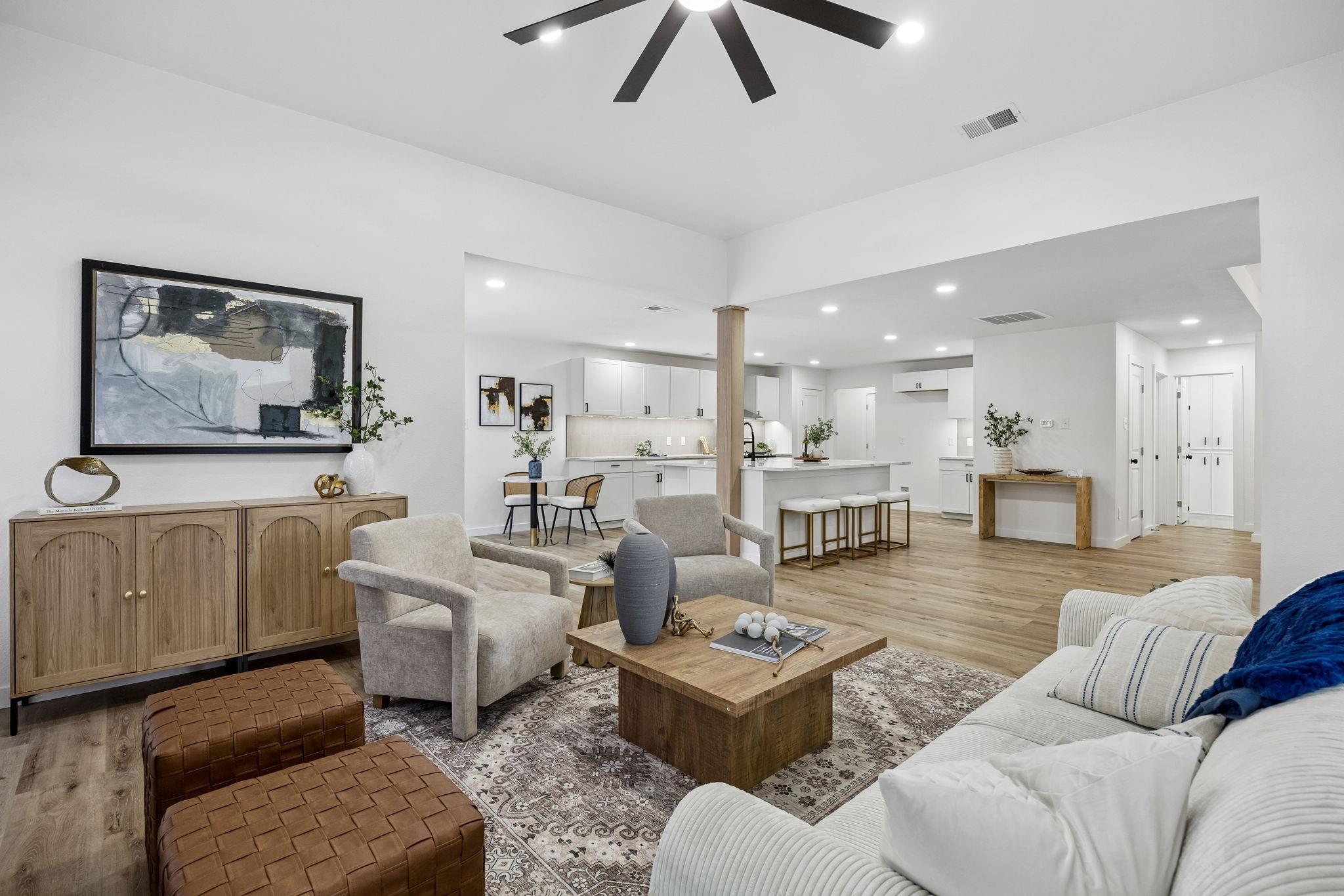 property viewer photo 13