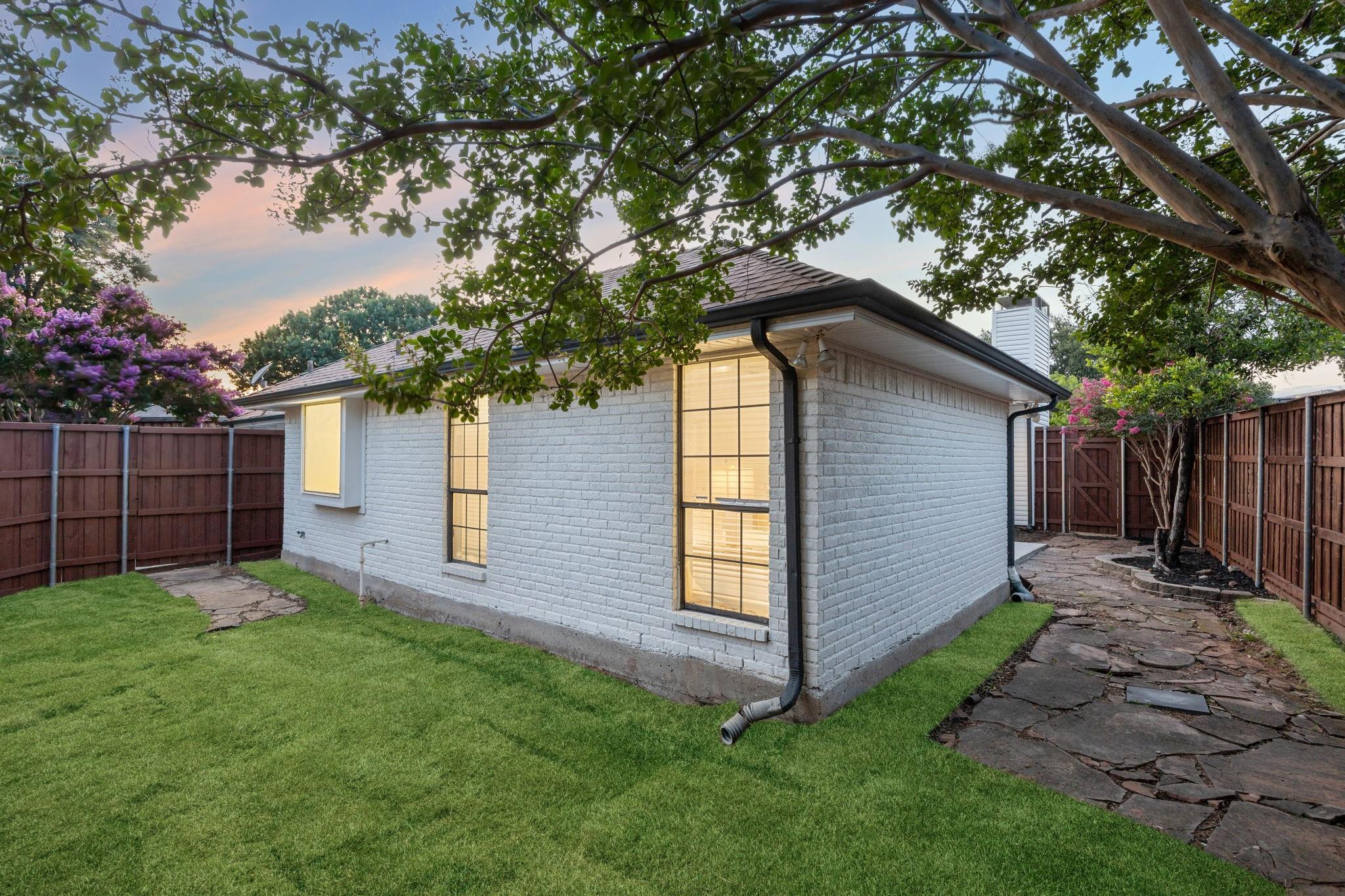 property viewer photo 27