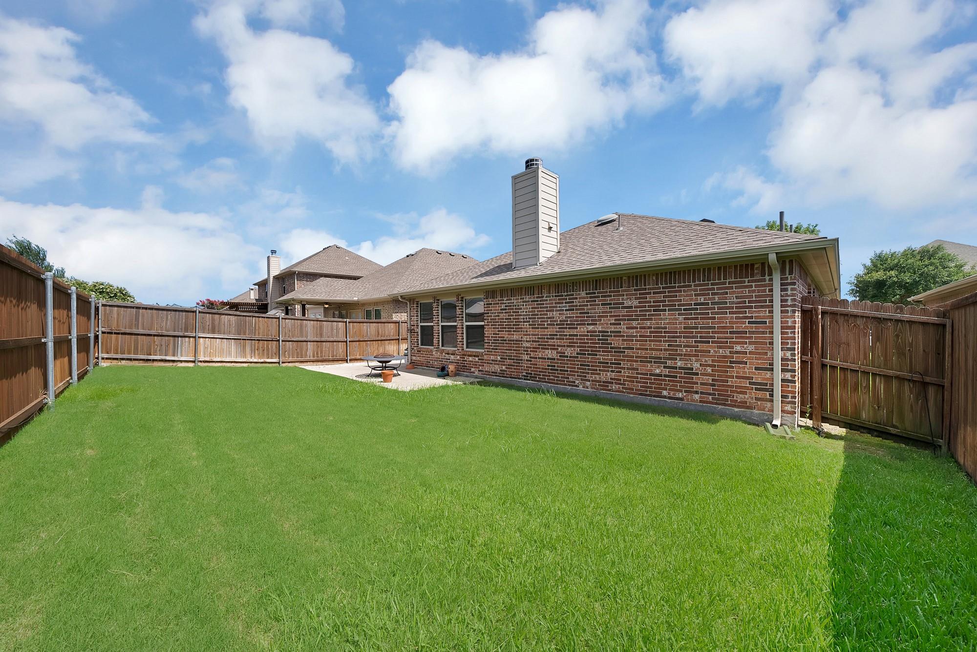main property photo 19