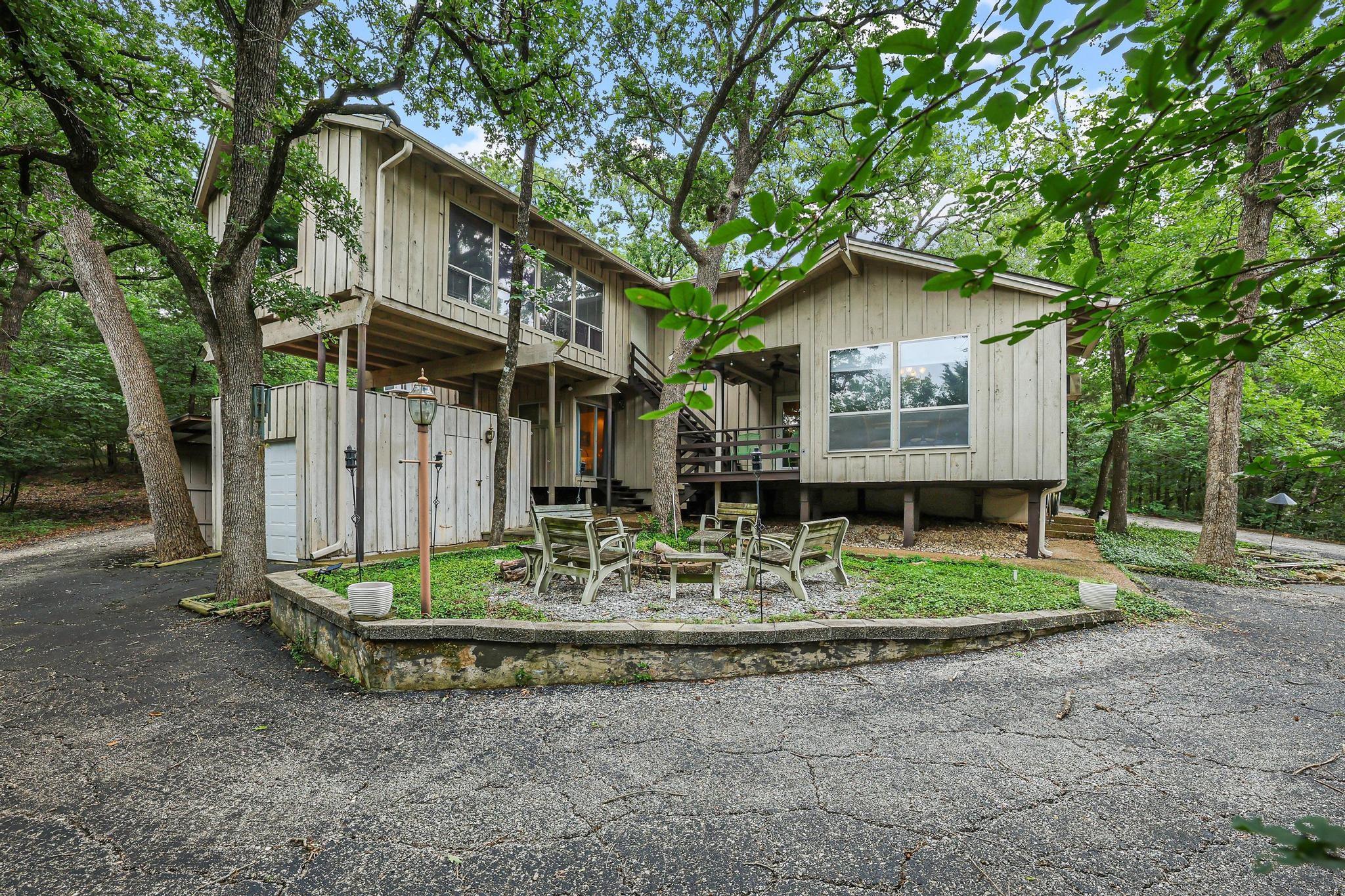 main property photo 33