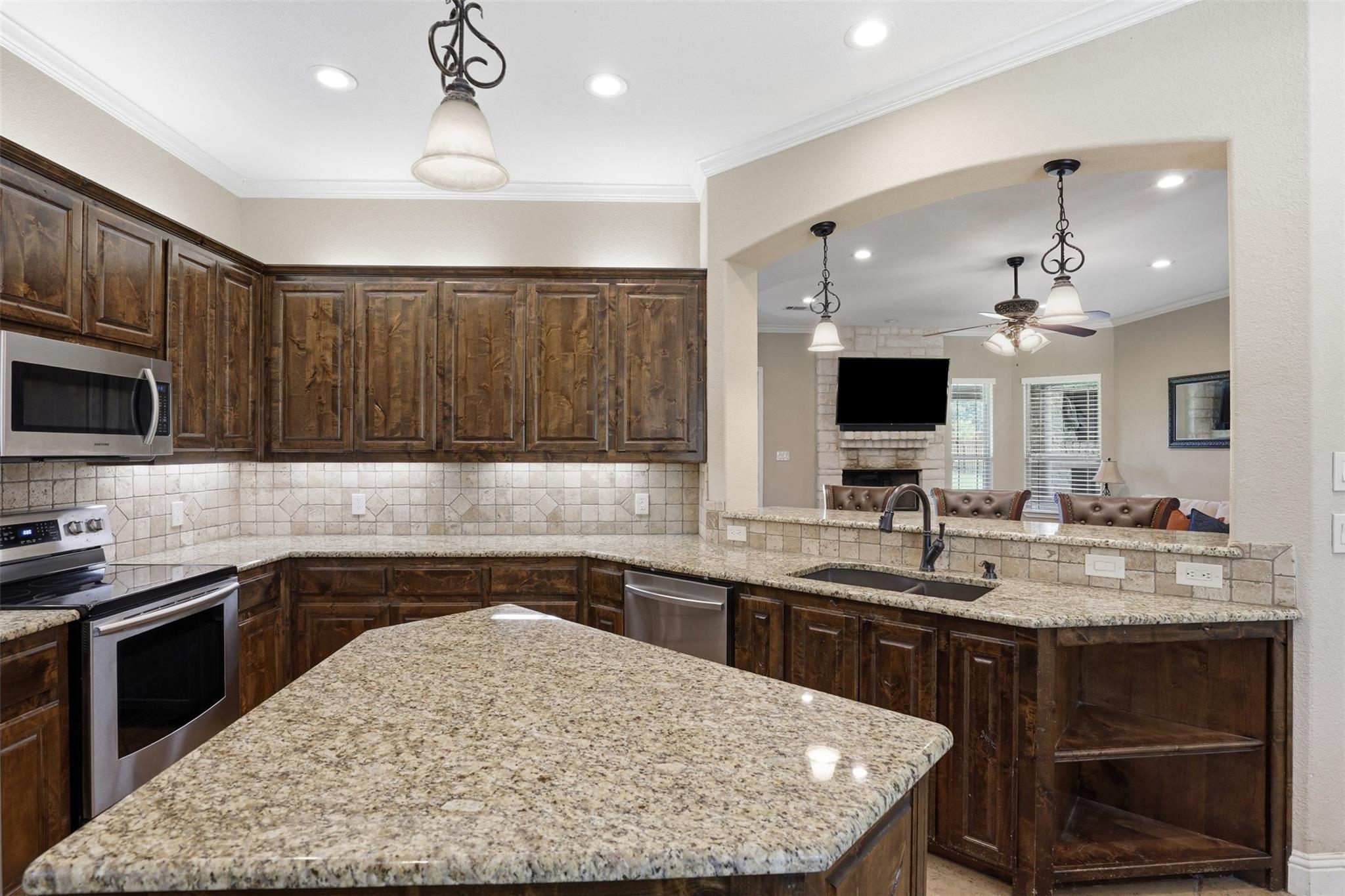 property viewer photo 13