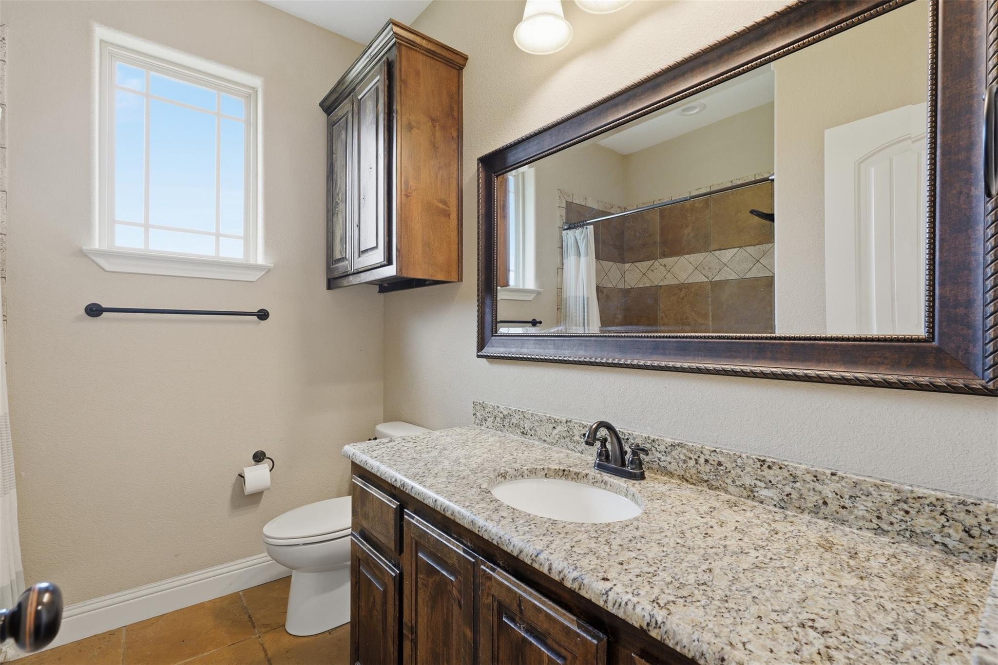 property viewer photo 24