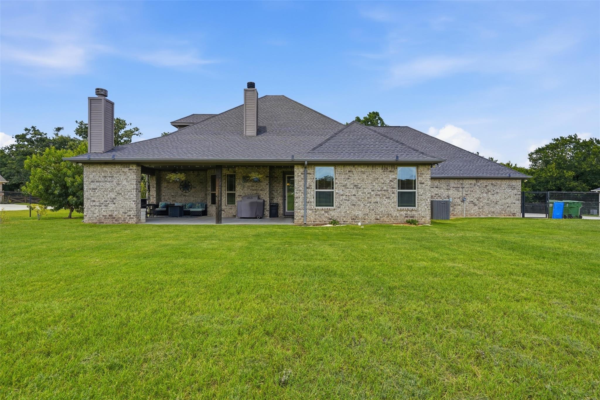 property viewer photo 33
