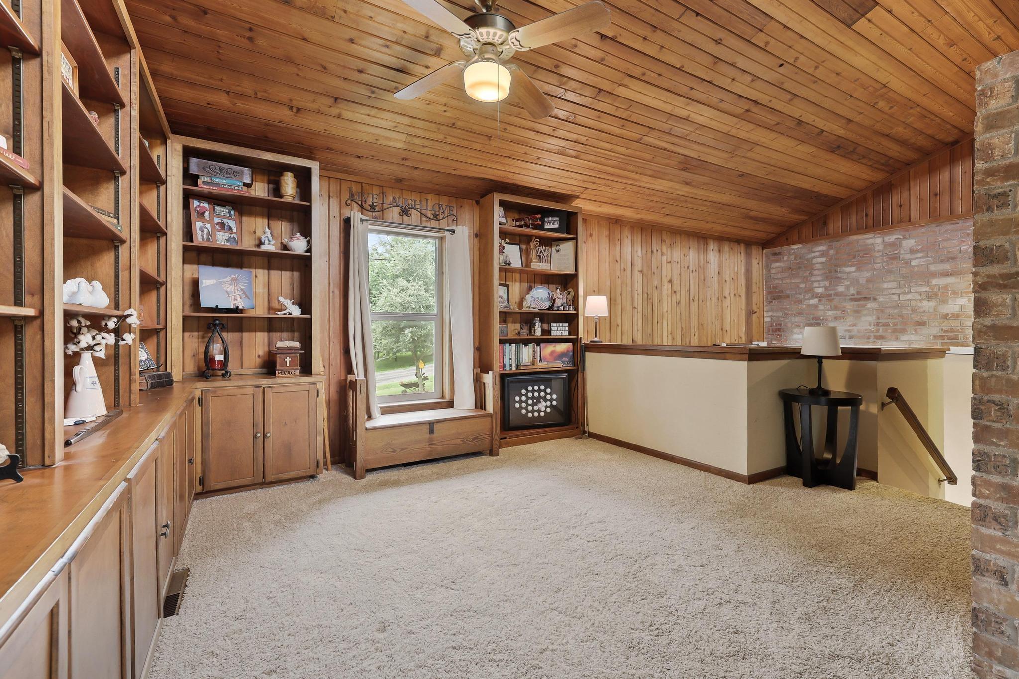 property viewer photo 8