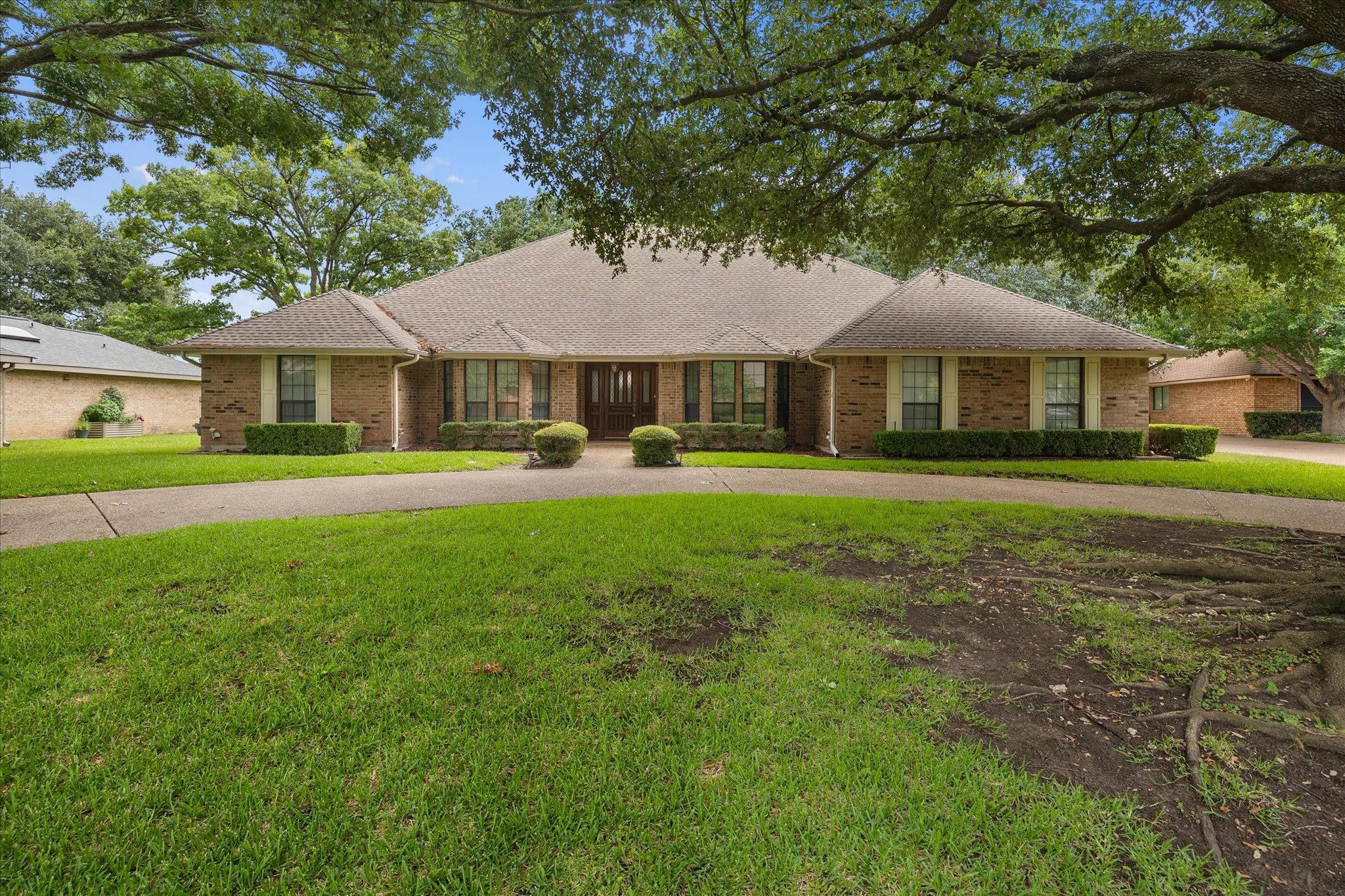 main property photo 2