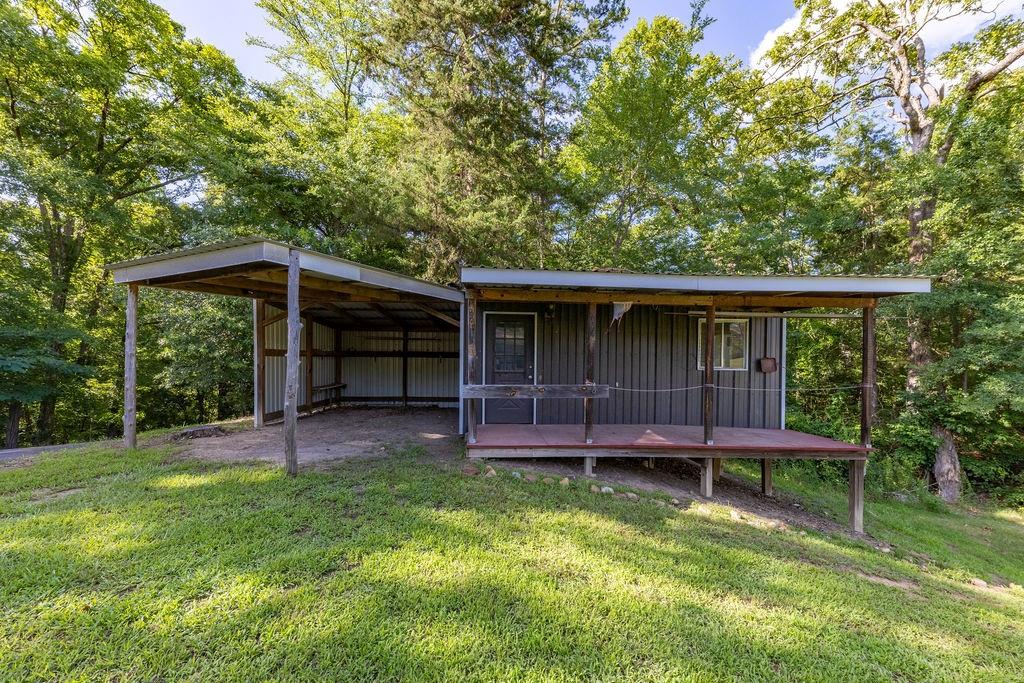 main property photo 17