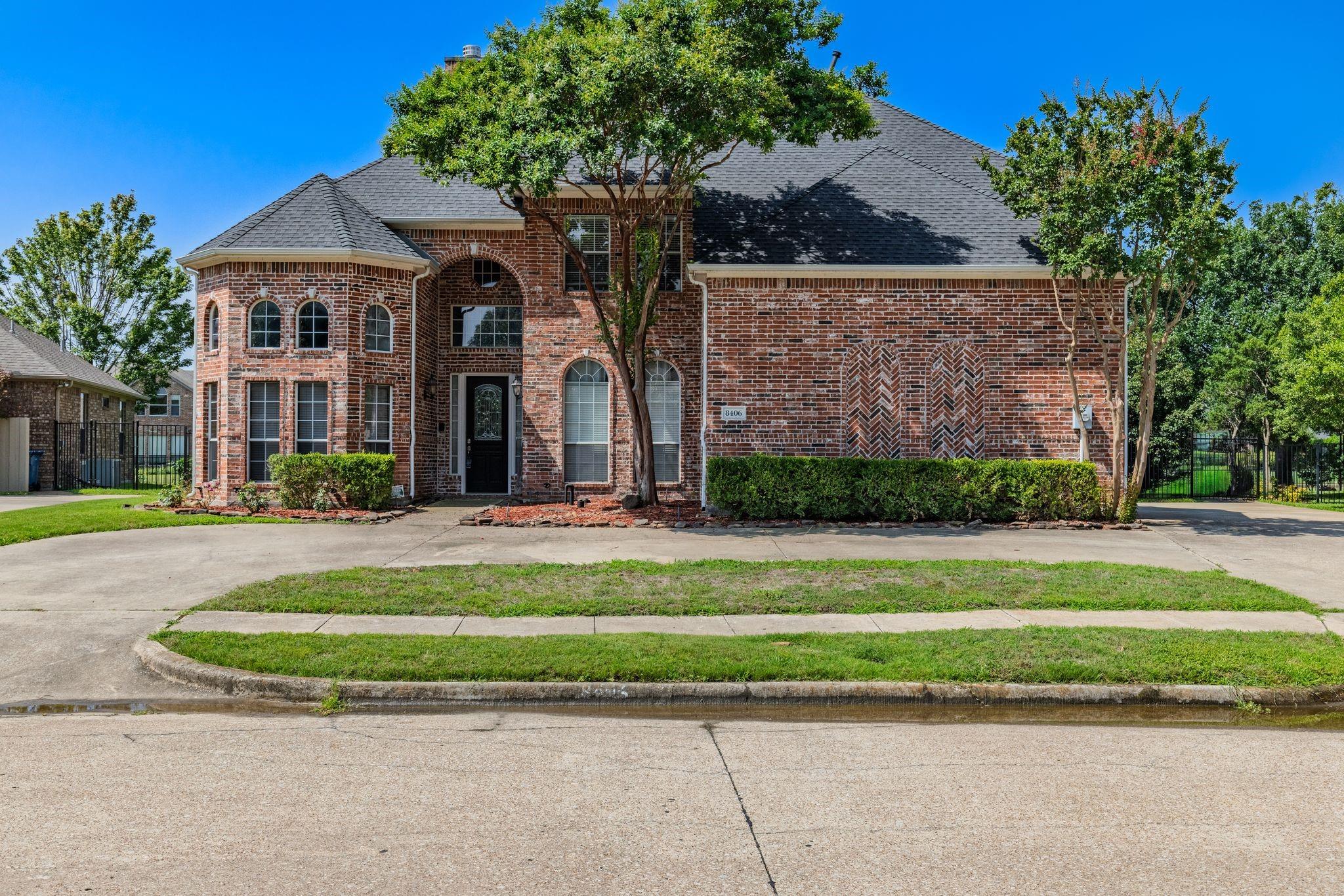 main property photo 1