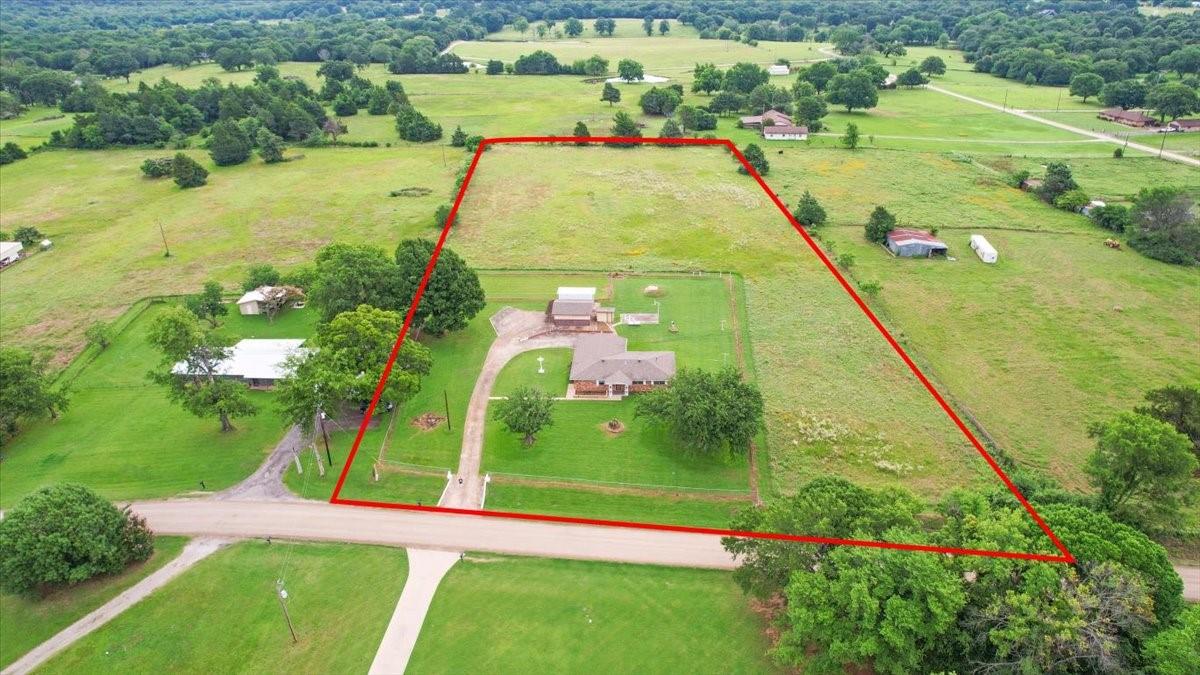 main property photo 23