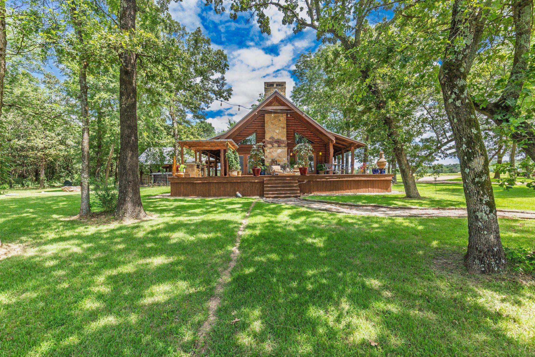 main property photo 9