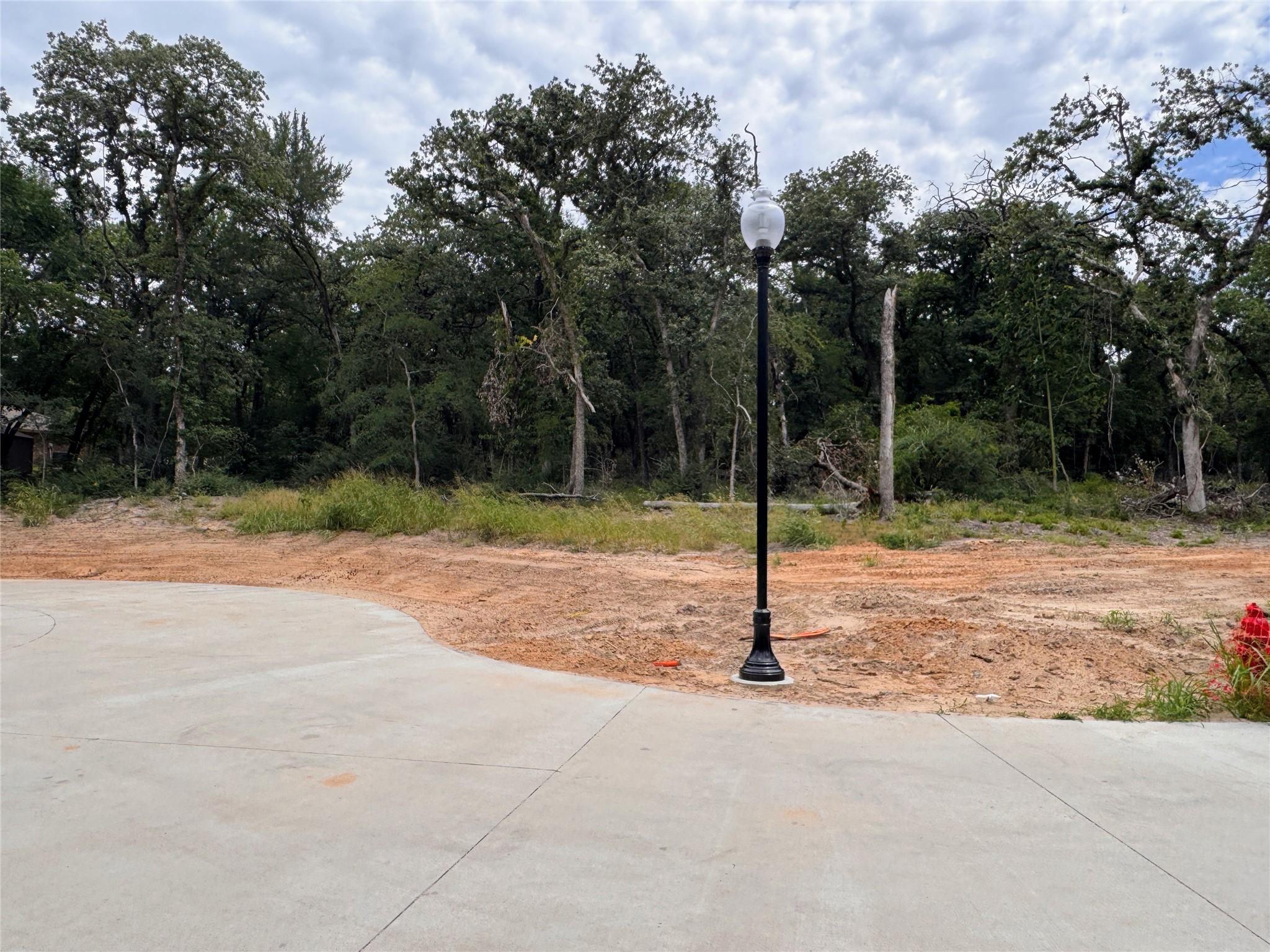 main property photo 11
