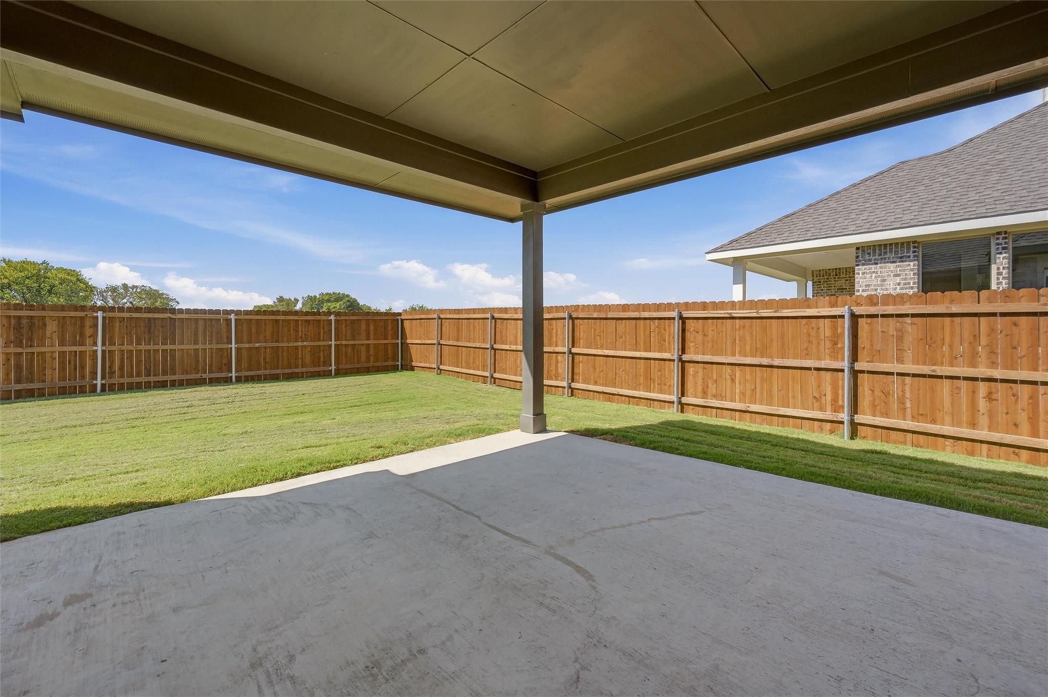 main property photo 26
