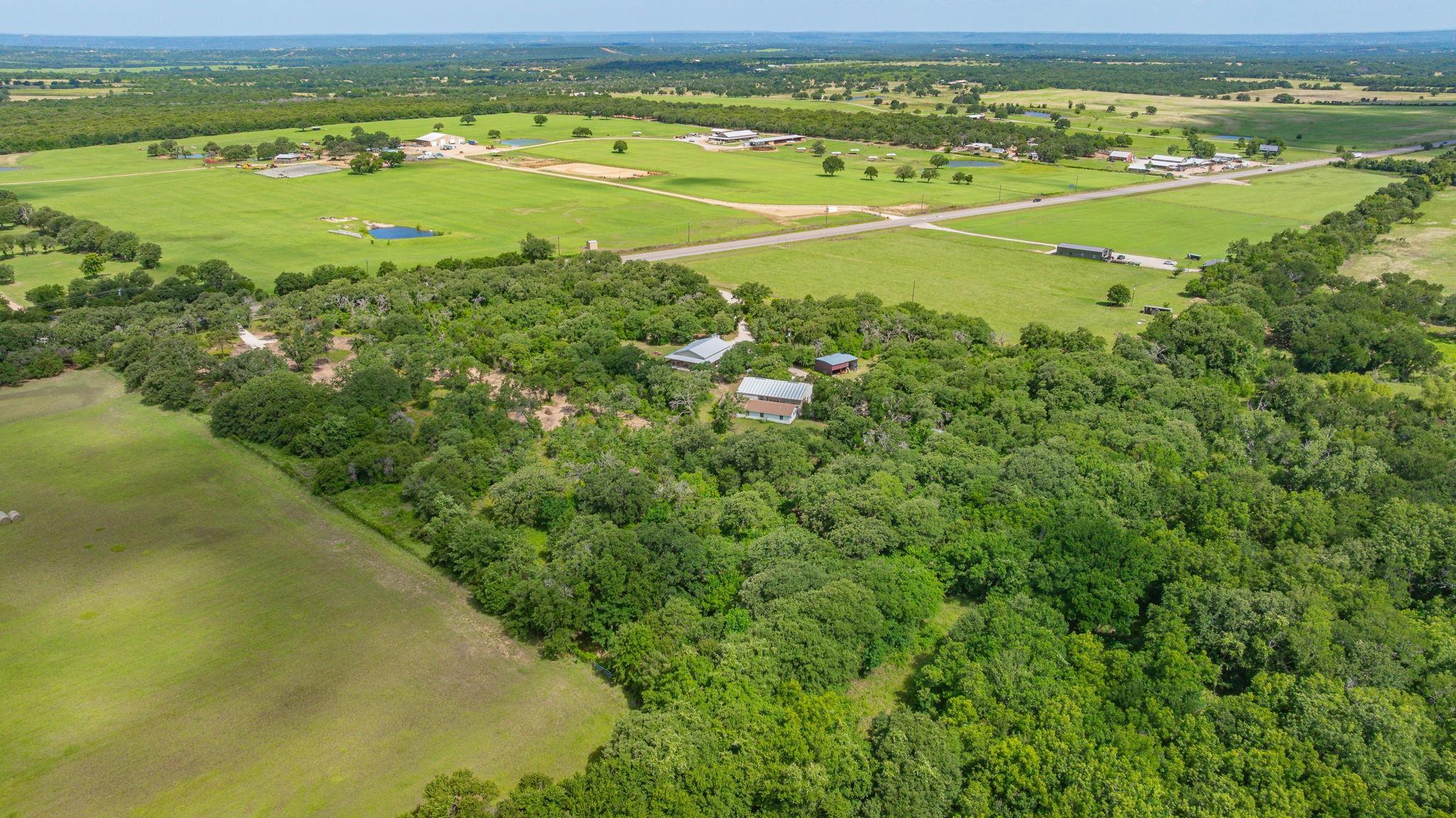 main property photo 16