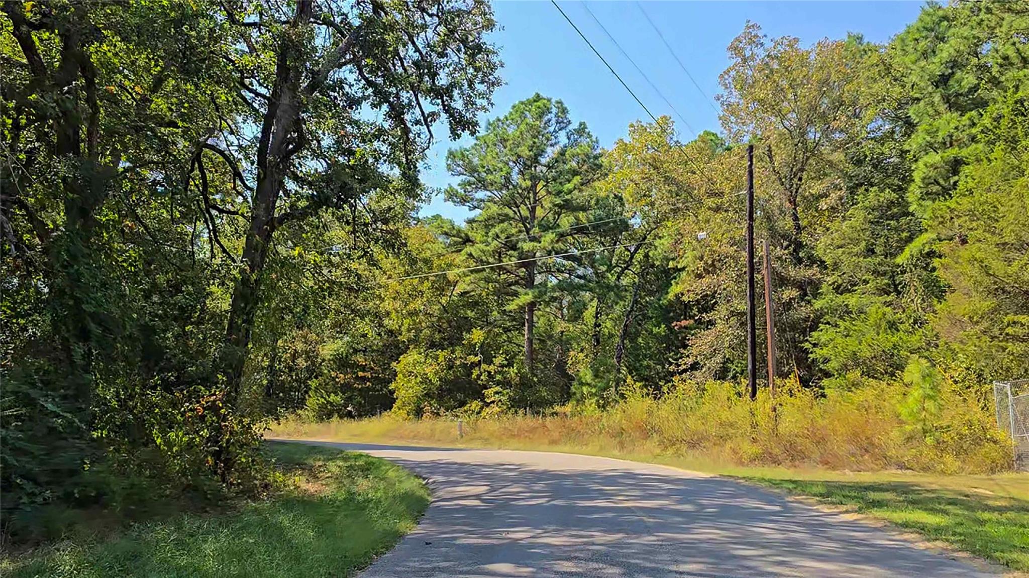 main property photo 19