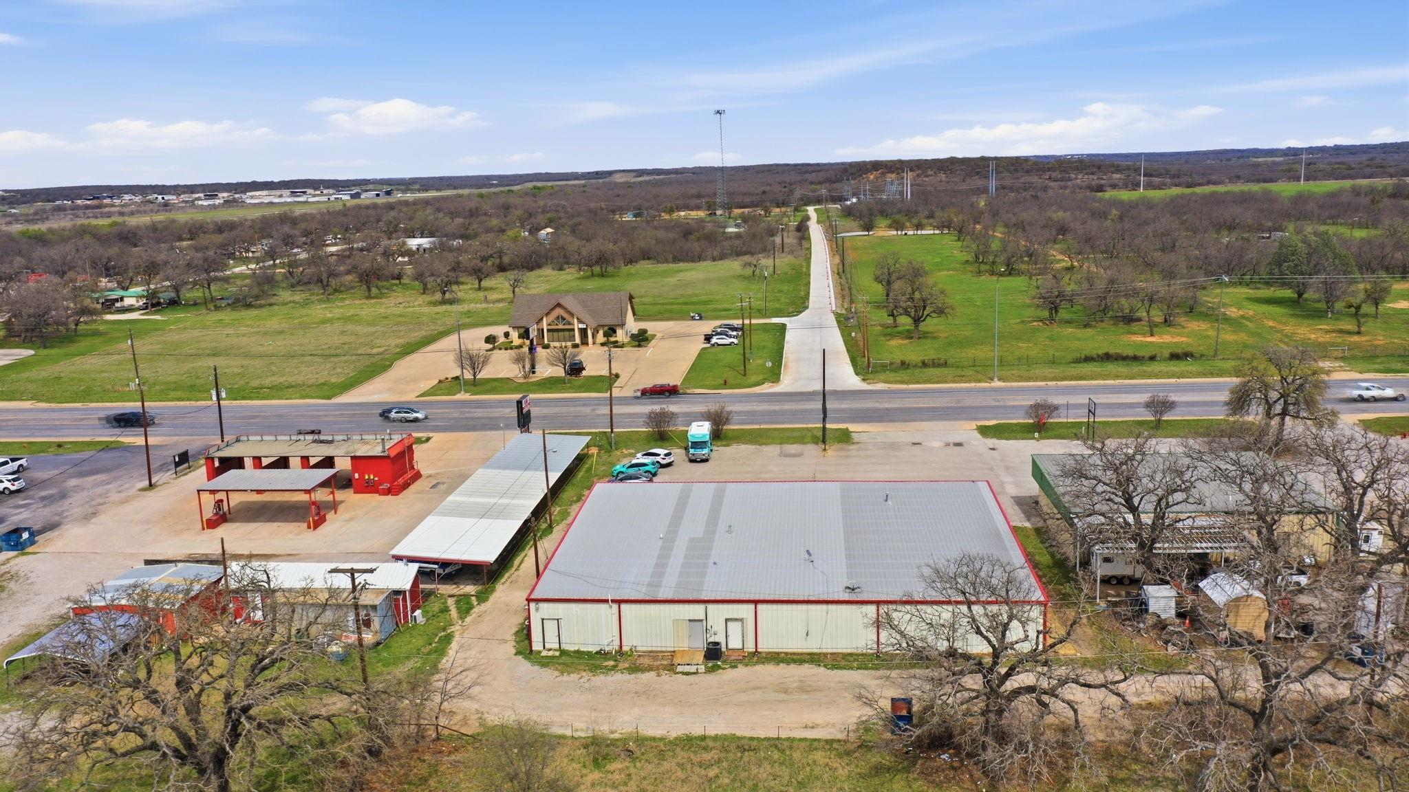 main property photo 4