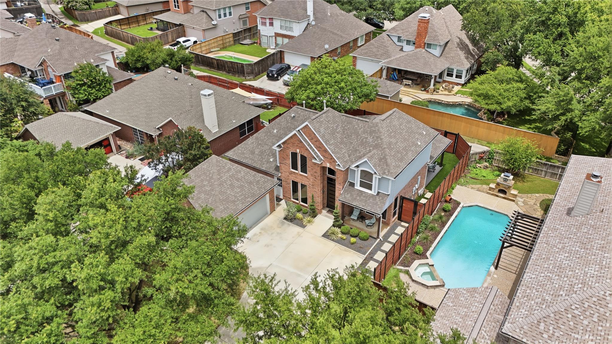 main property photo 29