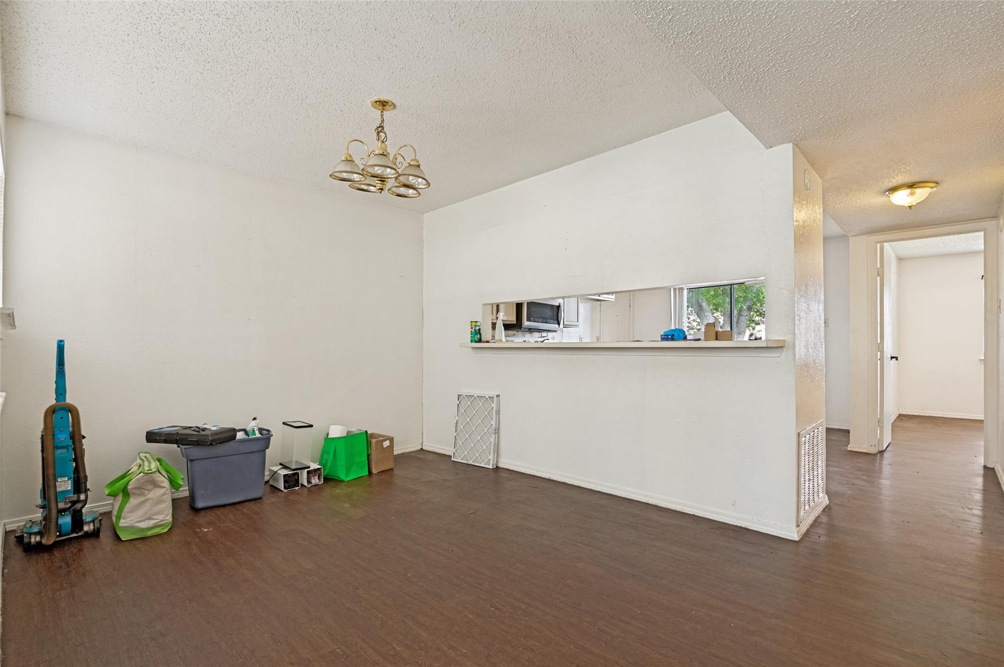 property viewer photo 4