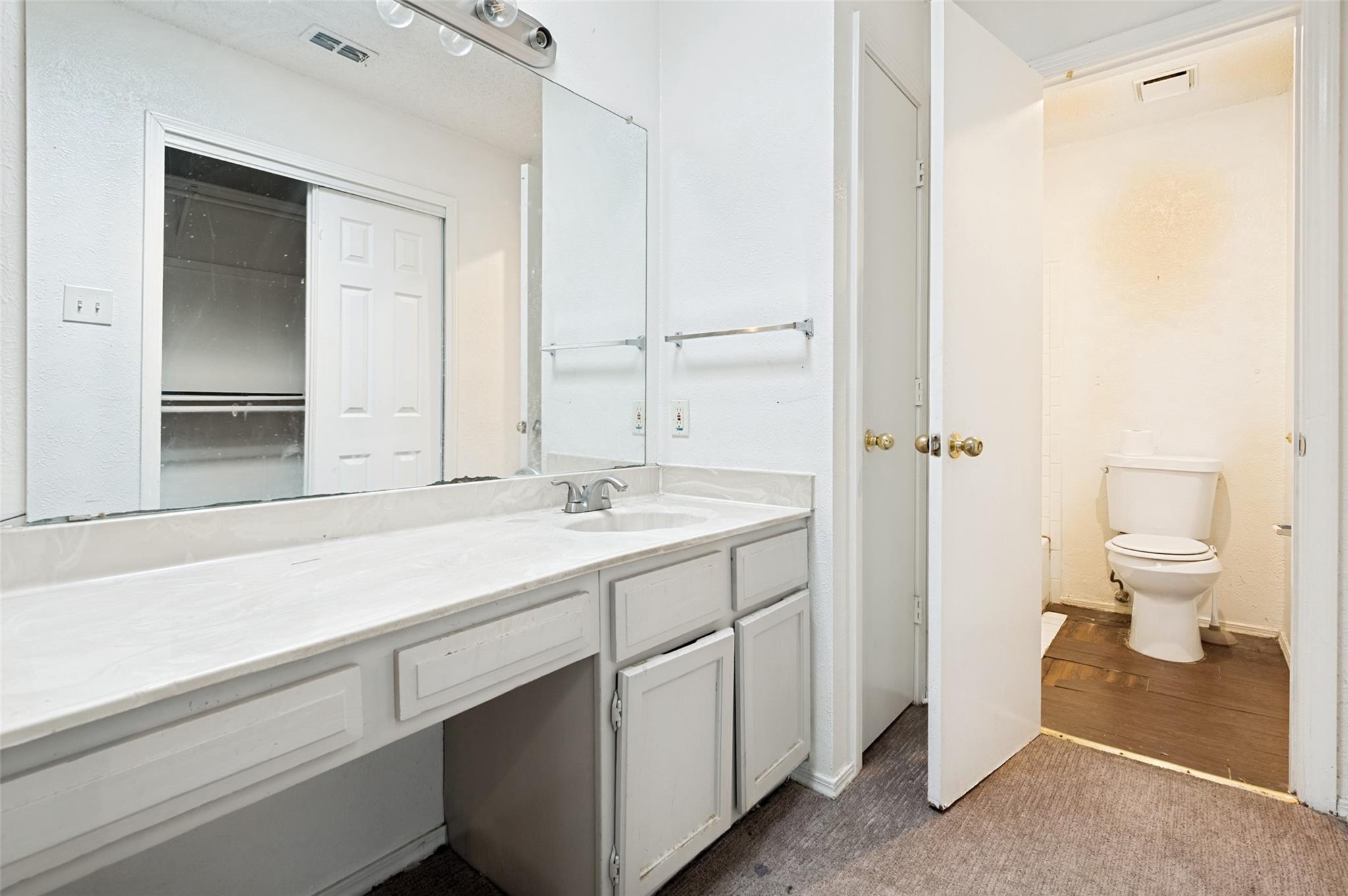 property viewer photo 7