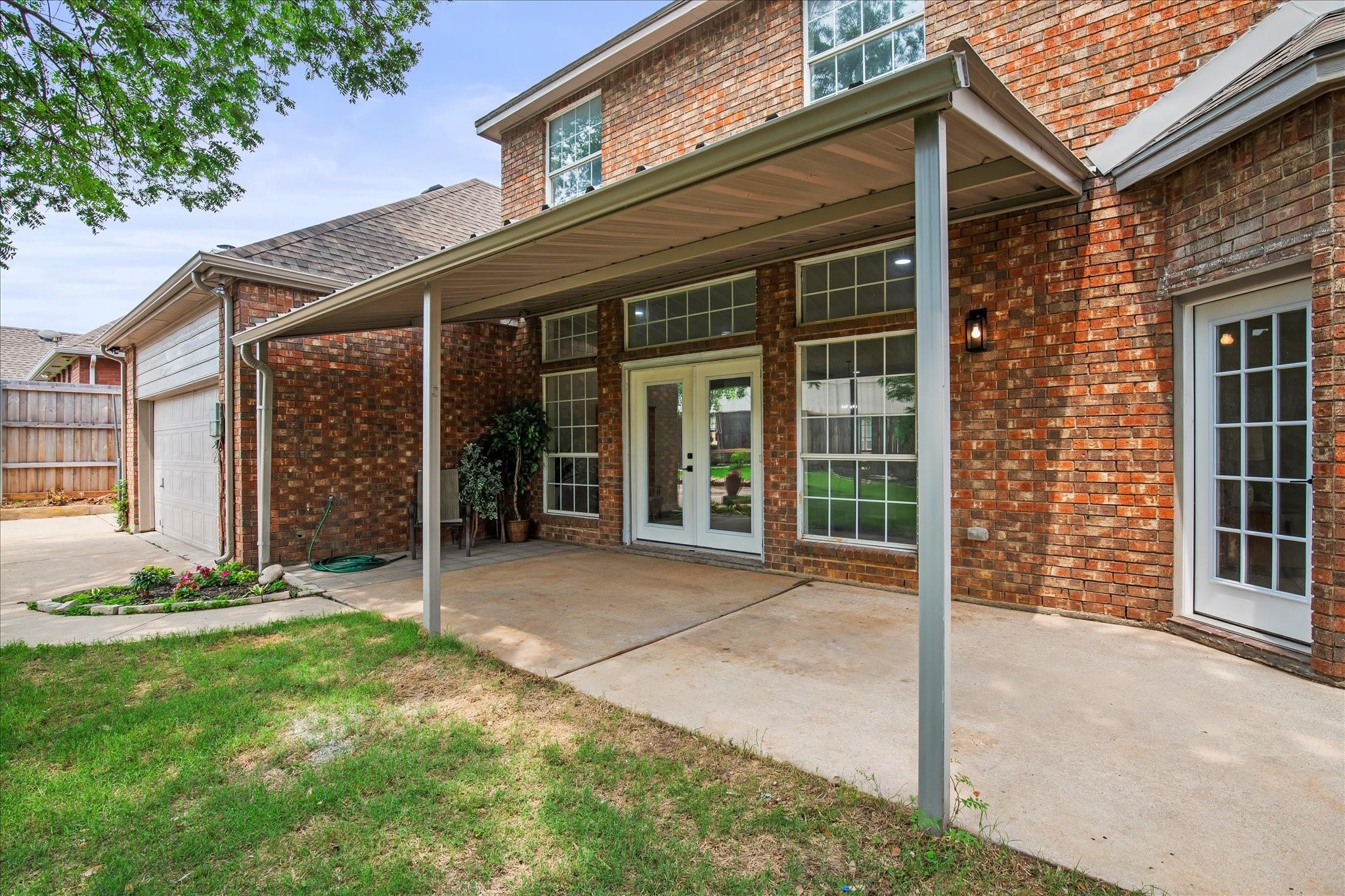 main property photo 33