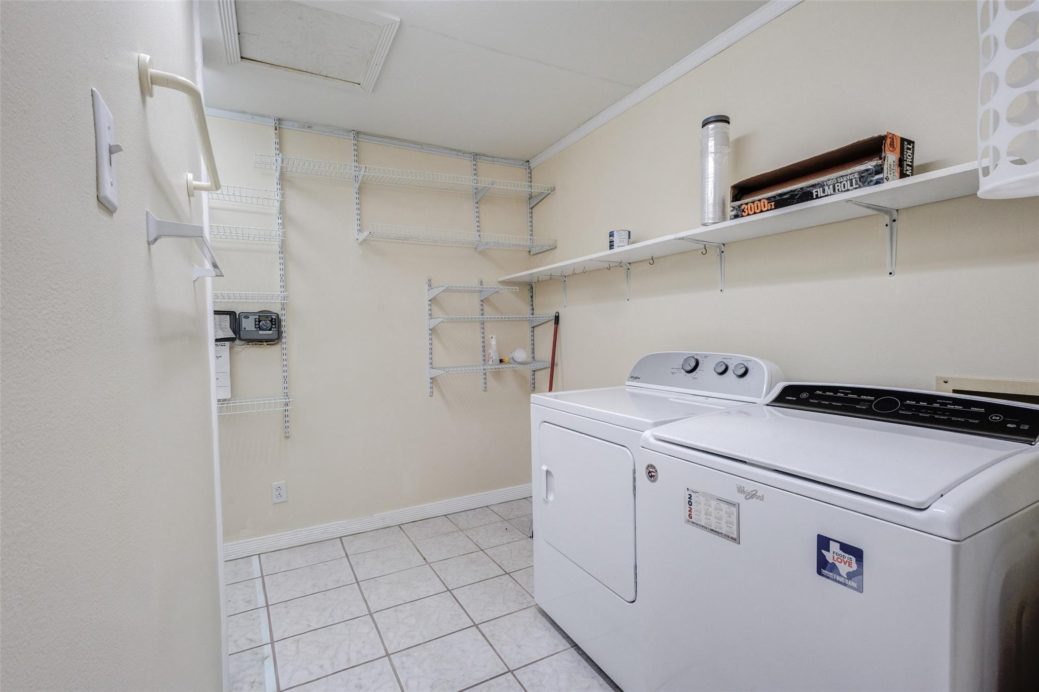 main property photo 17