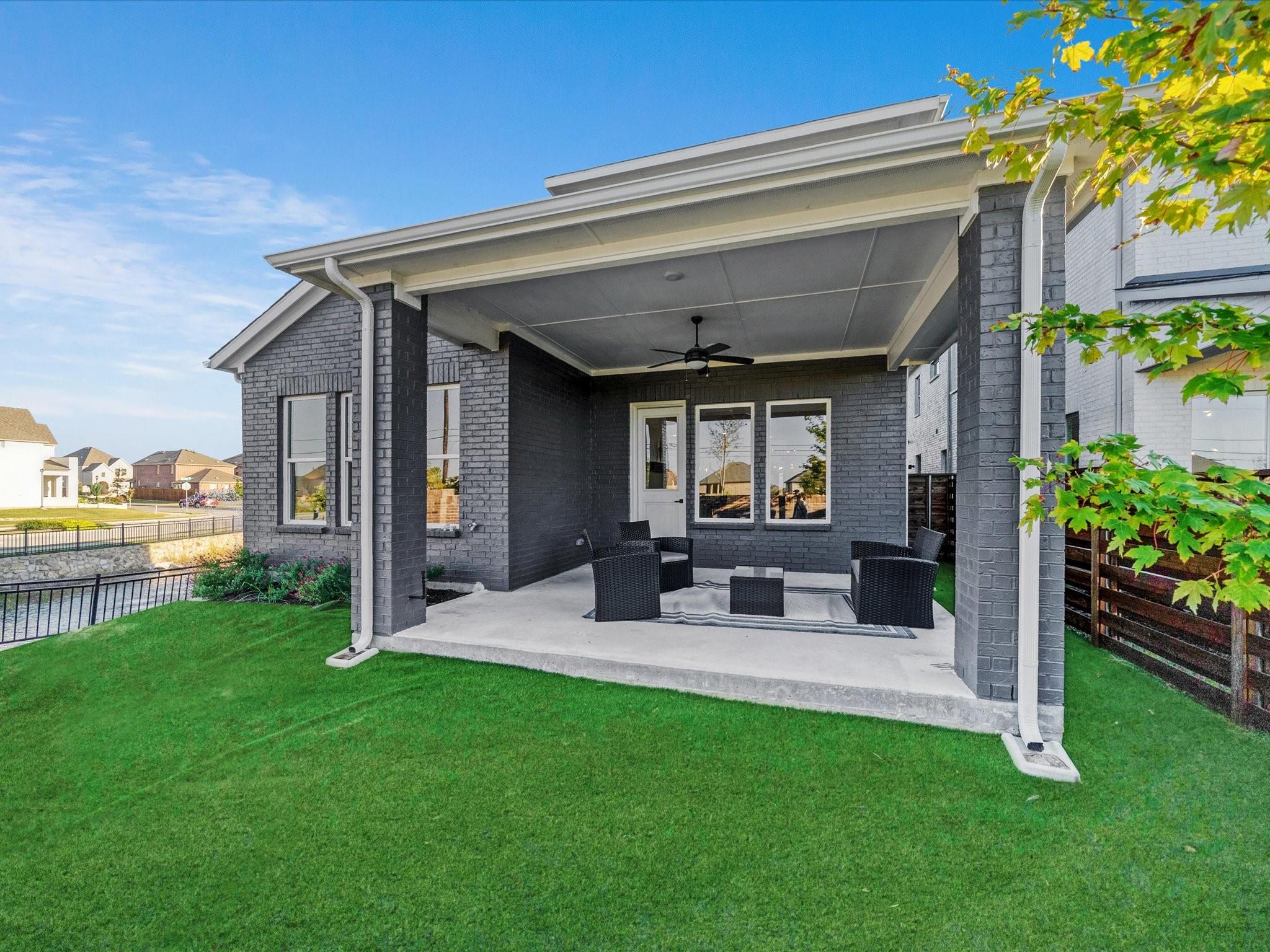 main property photo 34