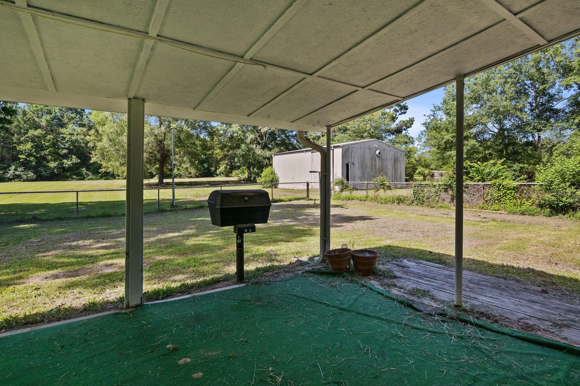 main property photo 35