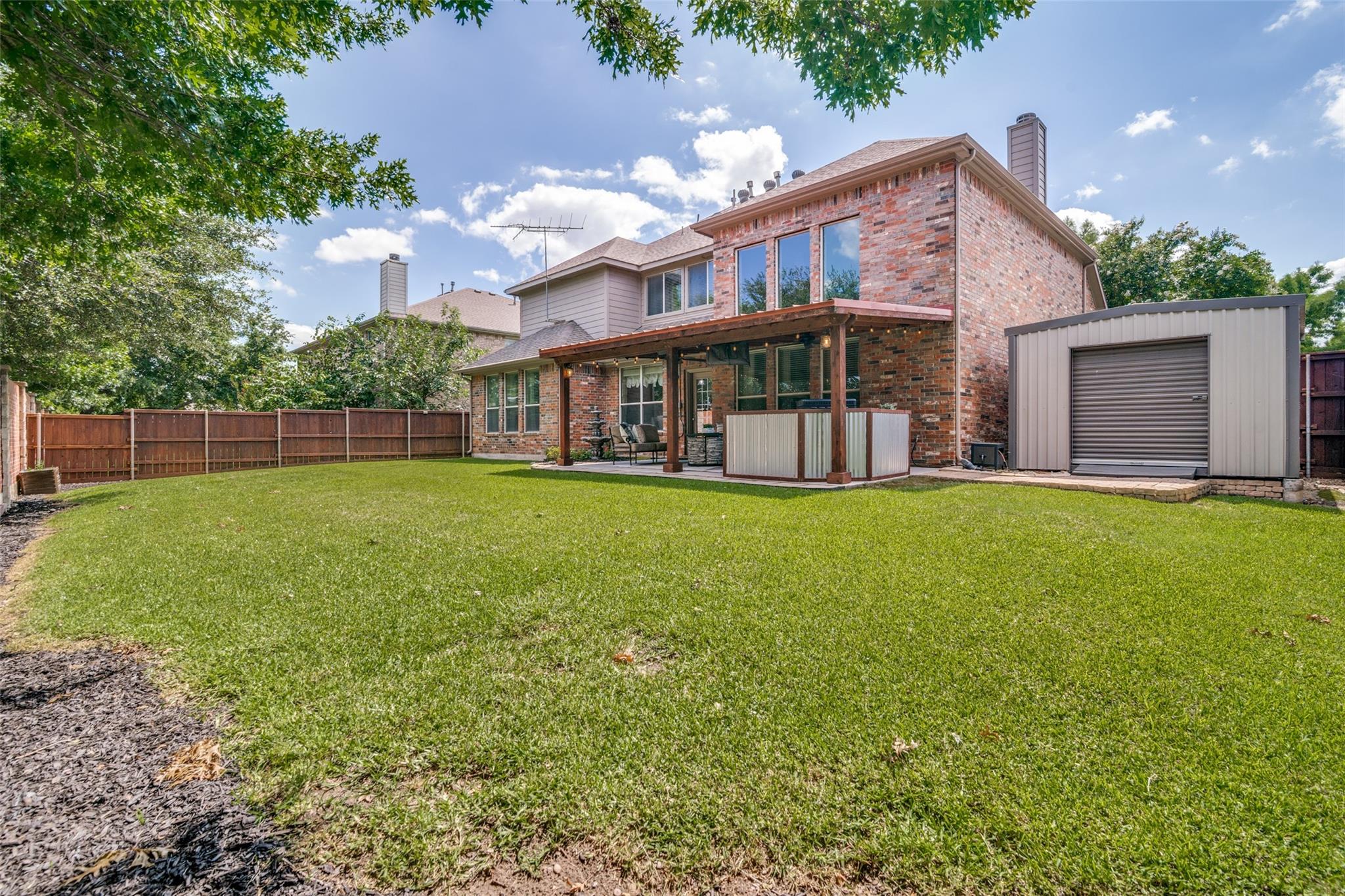 main property photo 23