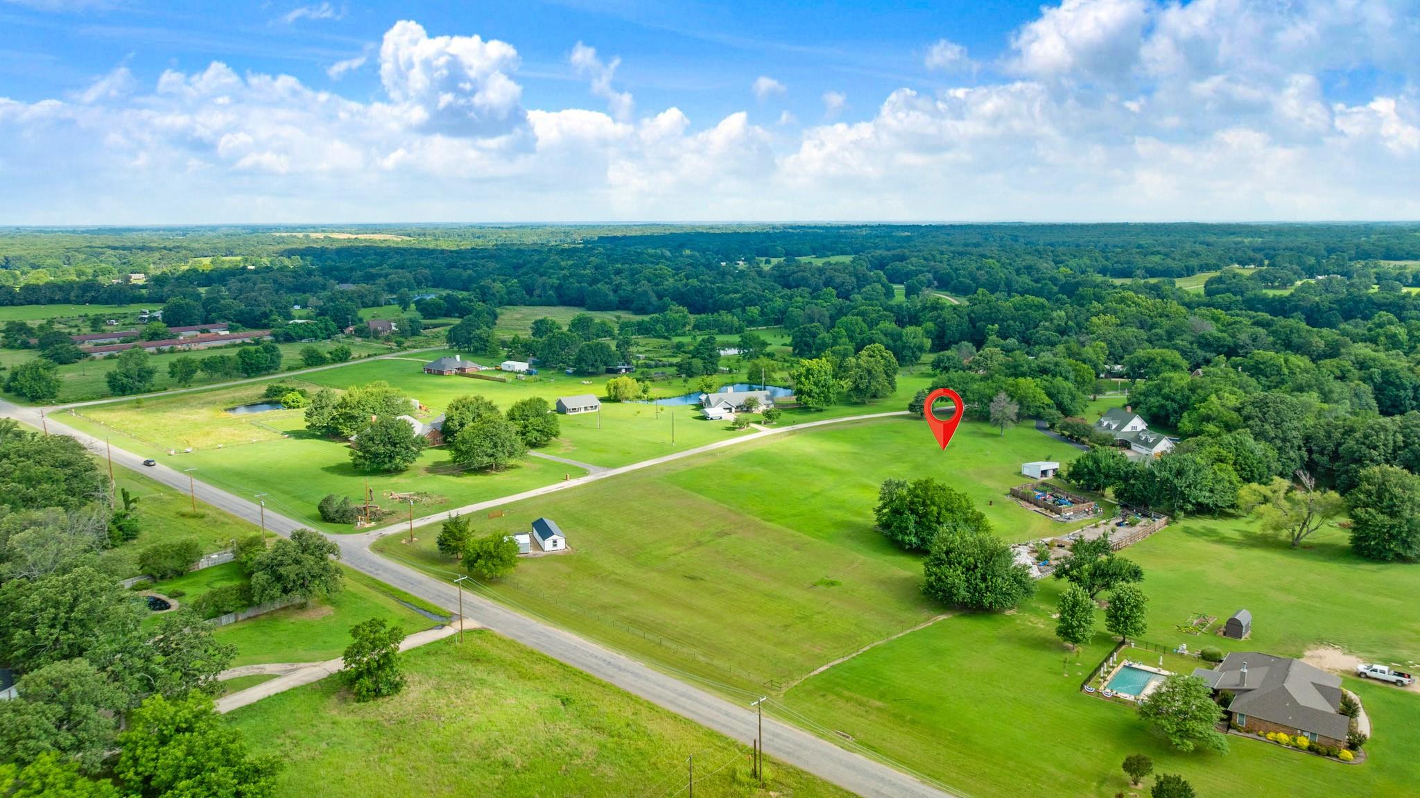 main property photo 15