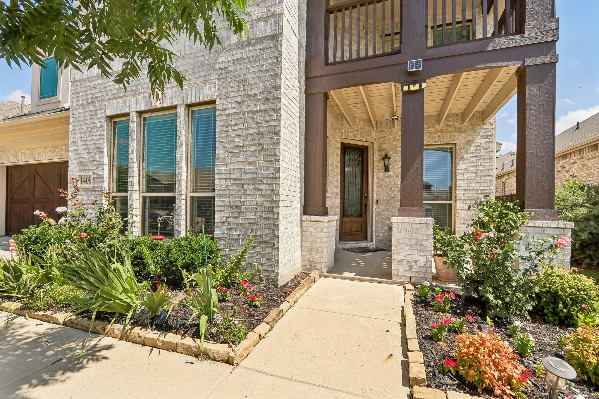 main property photo 4
