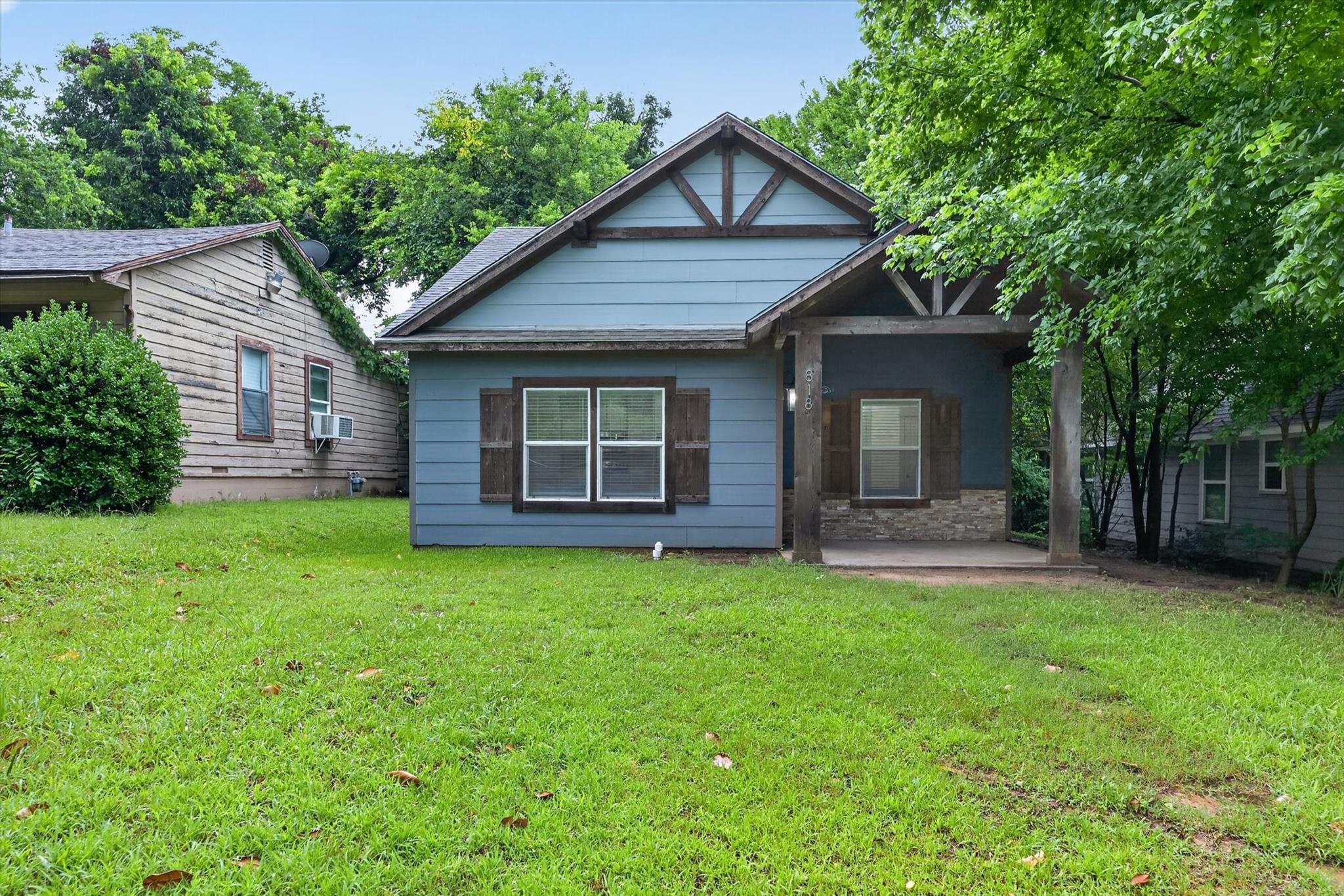 main property photo 1
