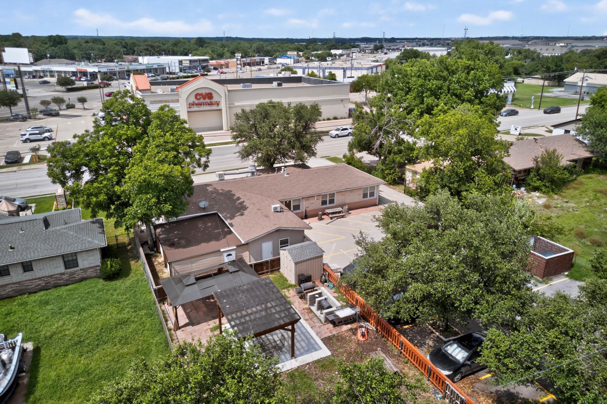 main property photo 39