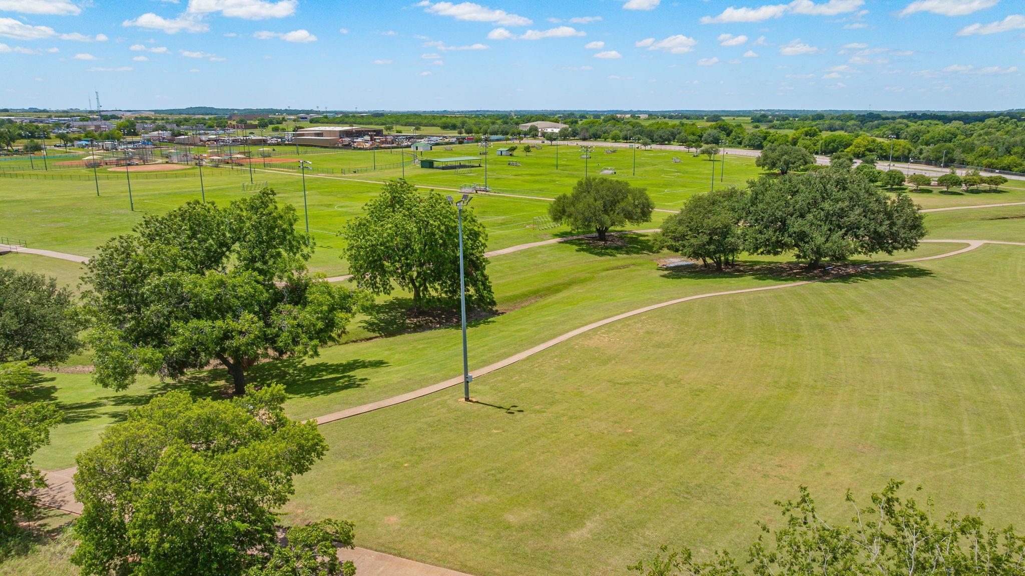 main property photo 19
