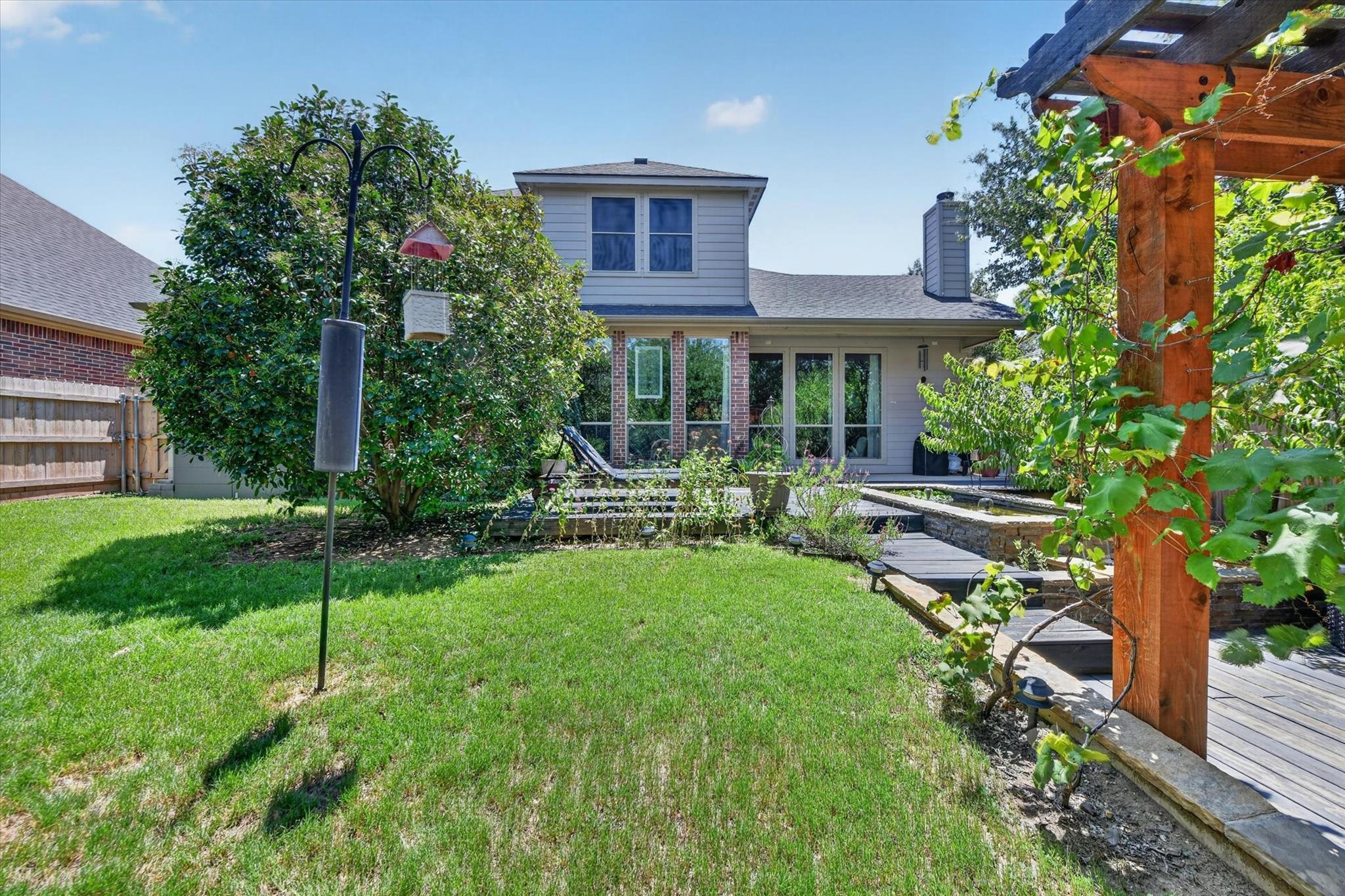 main property photo 35