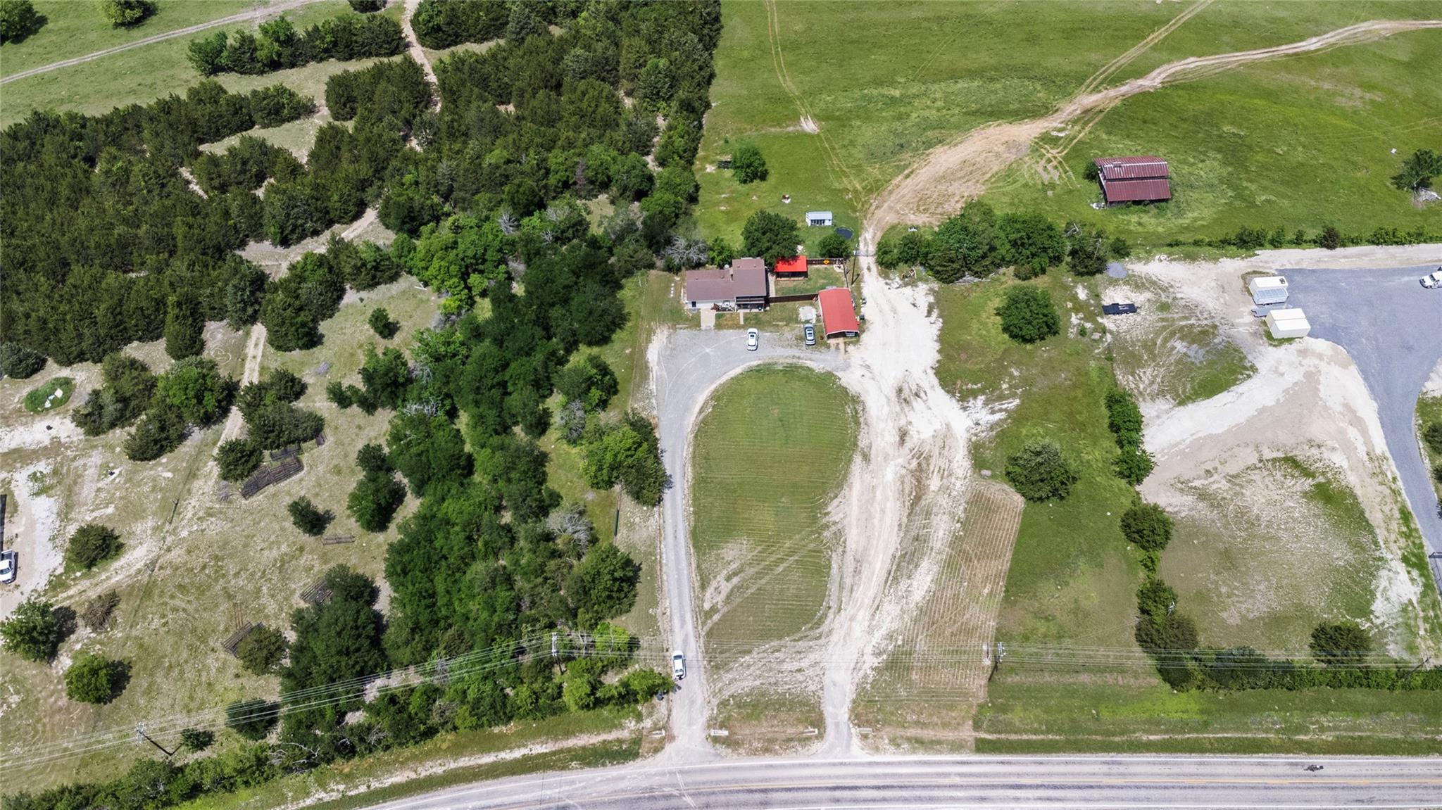 main property photo 6