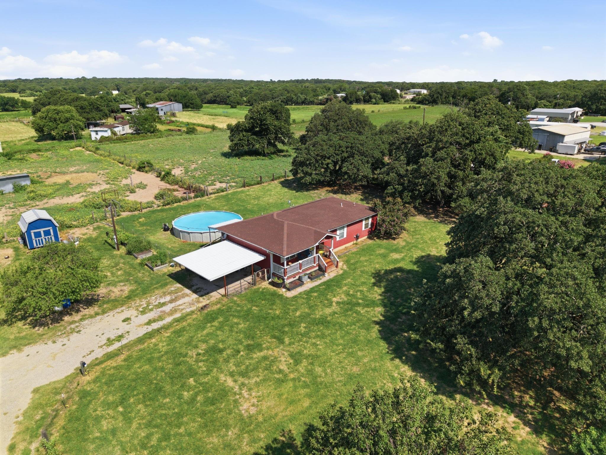main property photo 26
