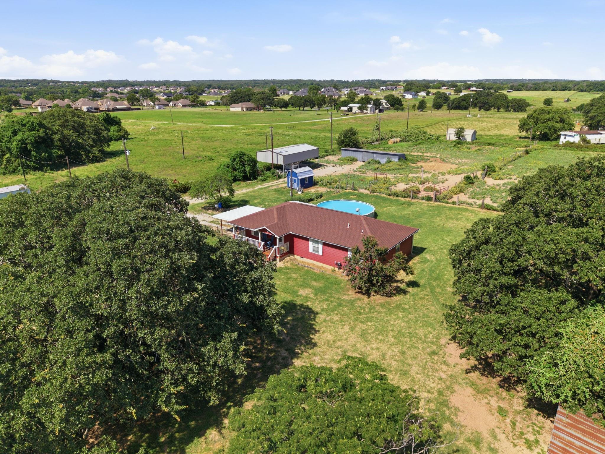 main property photo 27