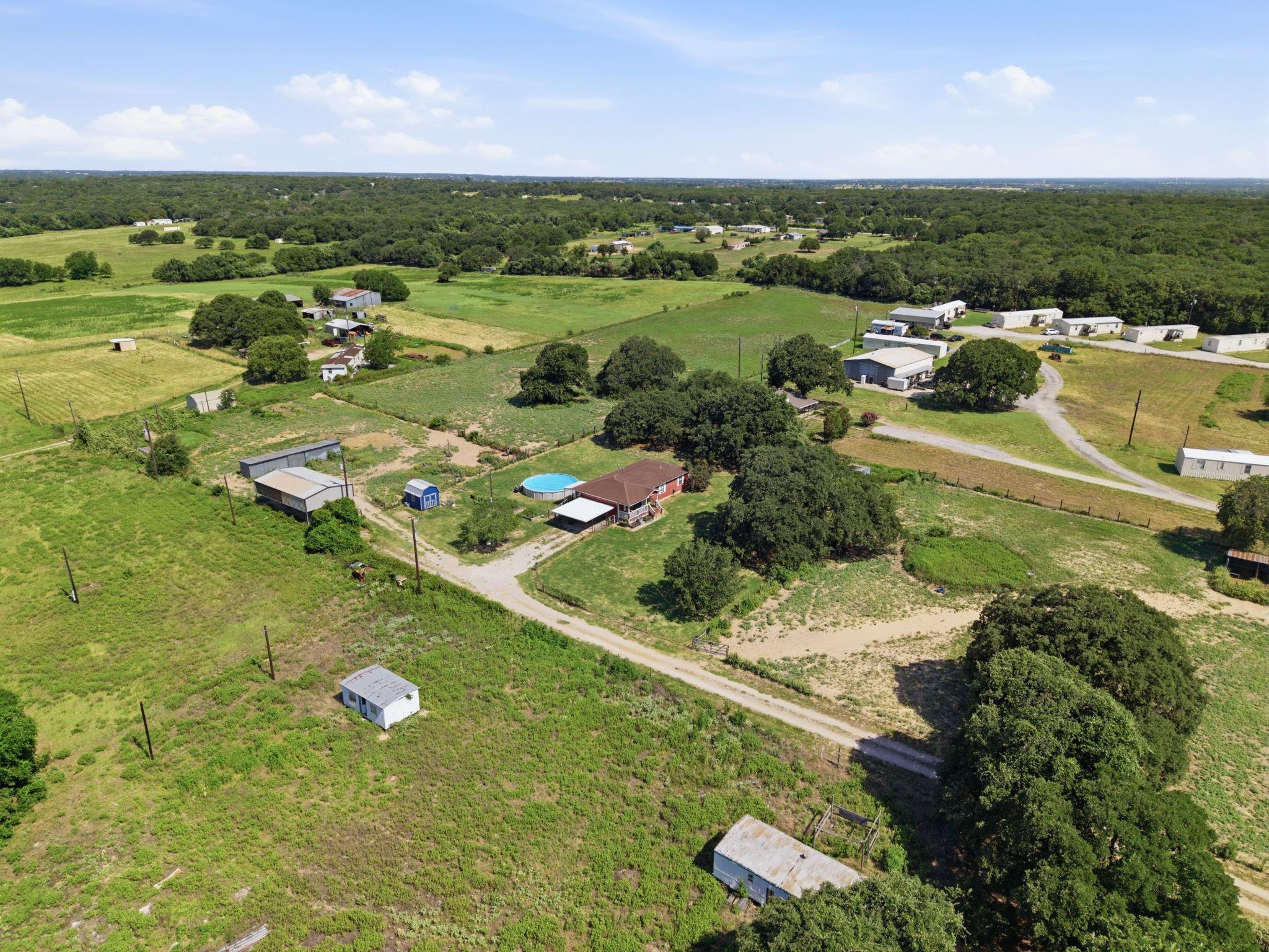 main property photo 30