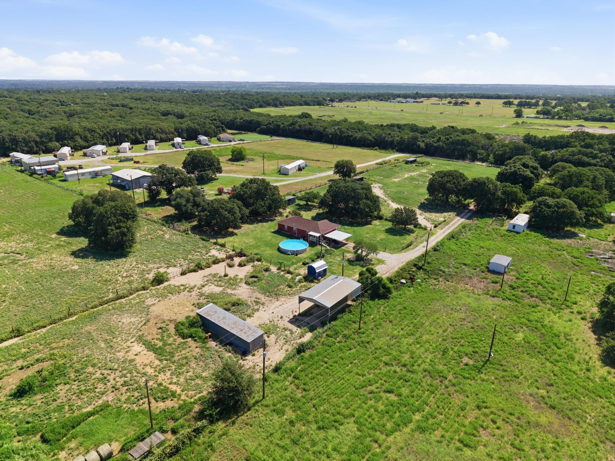 main property photo 32
