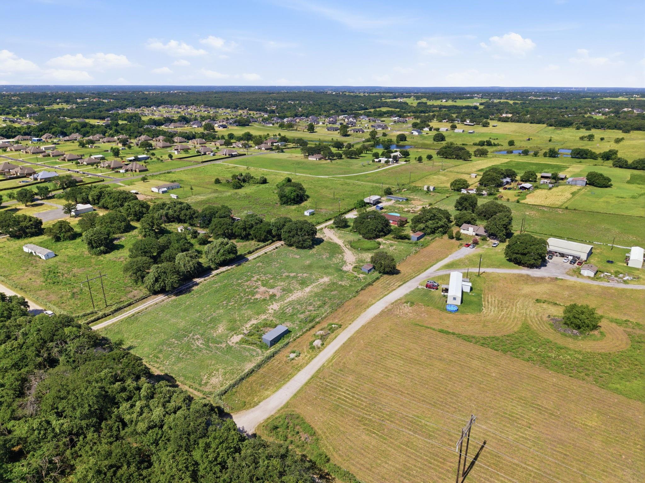 main property photo 35