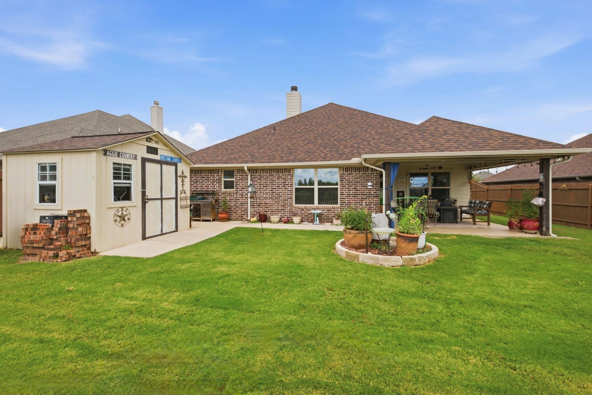 main property photo 21