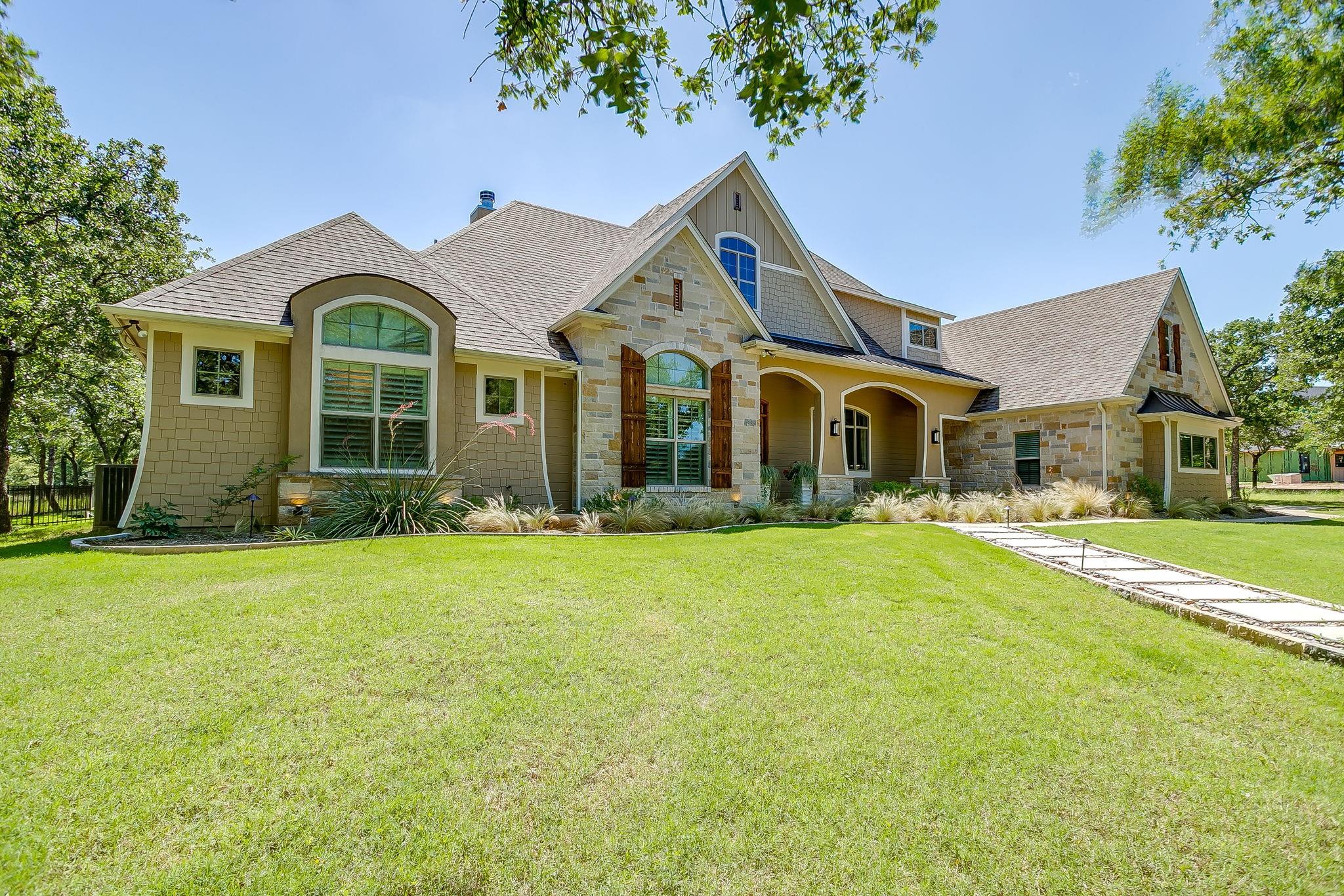 main property photo 5