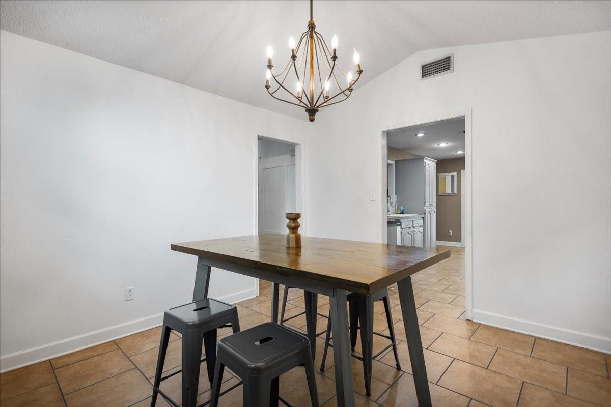 property viewer photo 17